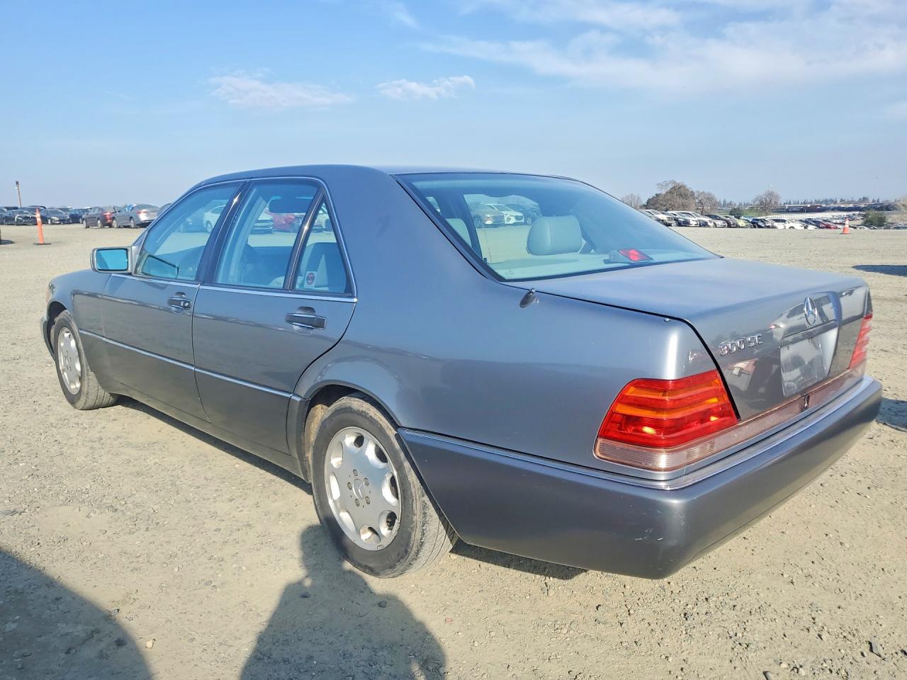1993 Mercedes-benz 300 Se Silver vin: WDBGA32E6PA097665