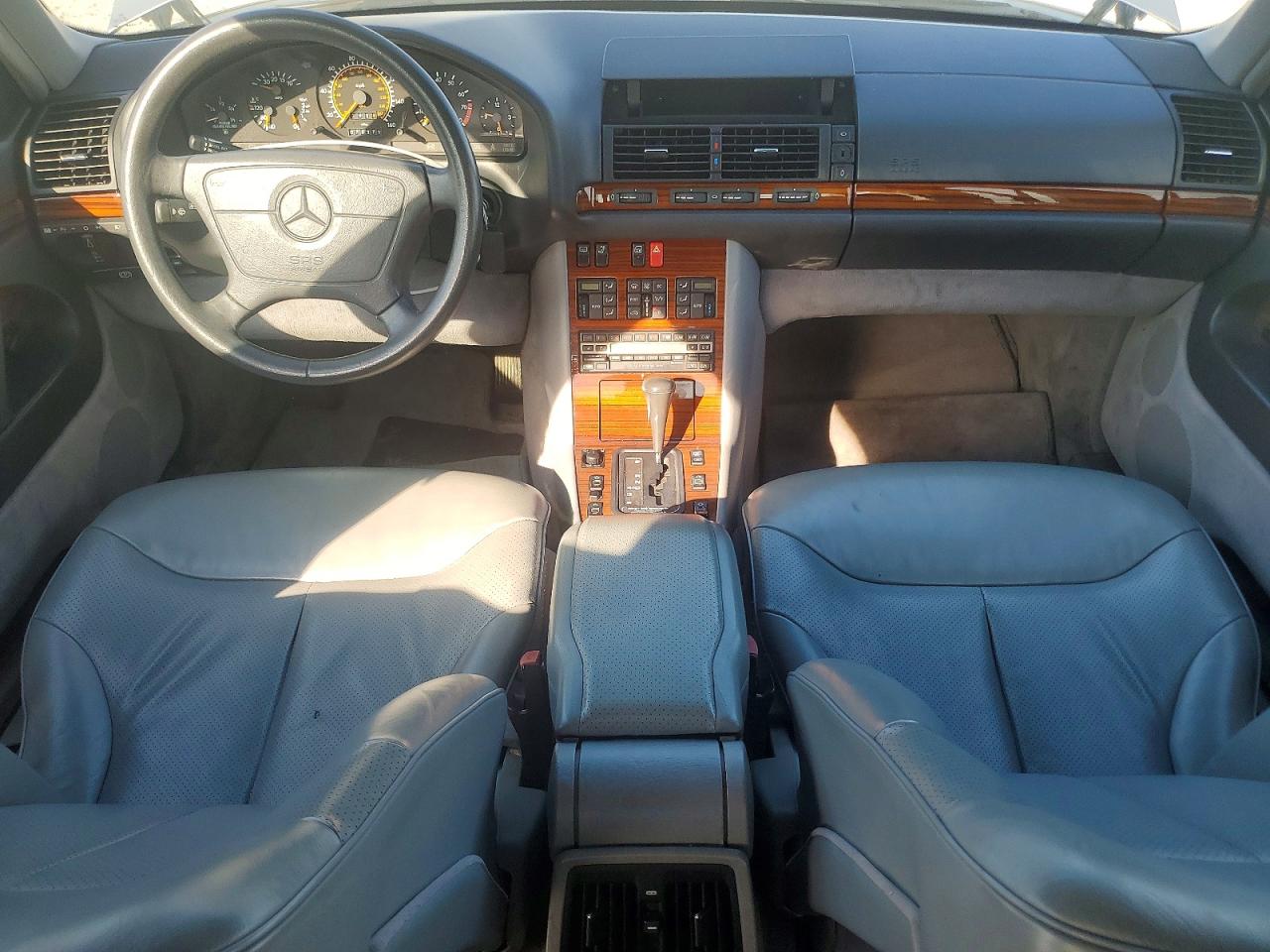 1993 Mercedes-benz 300 Se Silver vin: WDBGA32E6PA097665