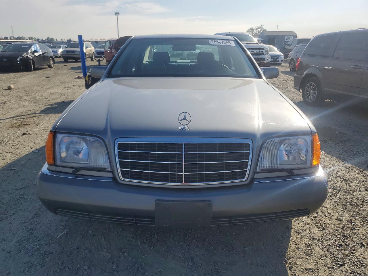 1993 Mercedes-benz 300 Se Silver vin: WDBGA32E6PA097665