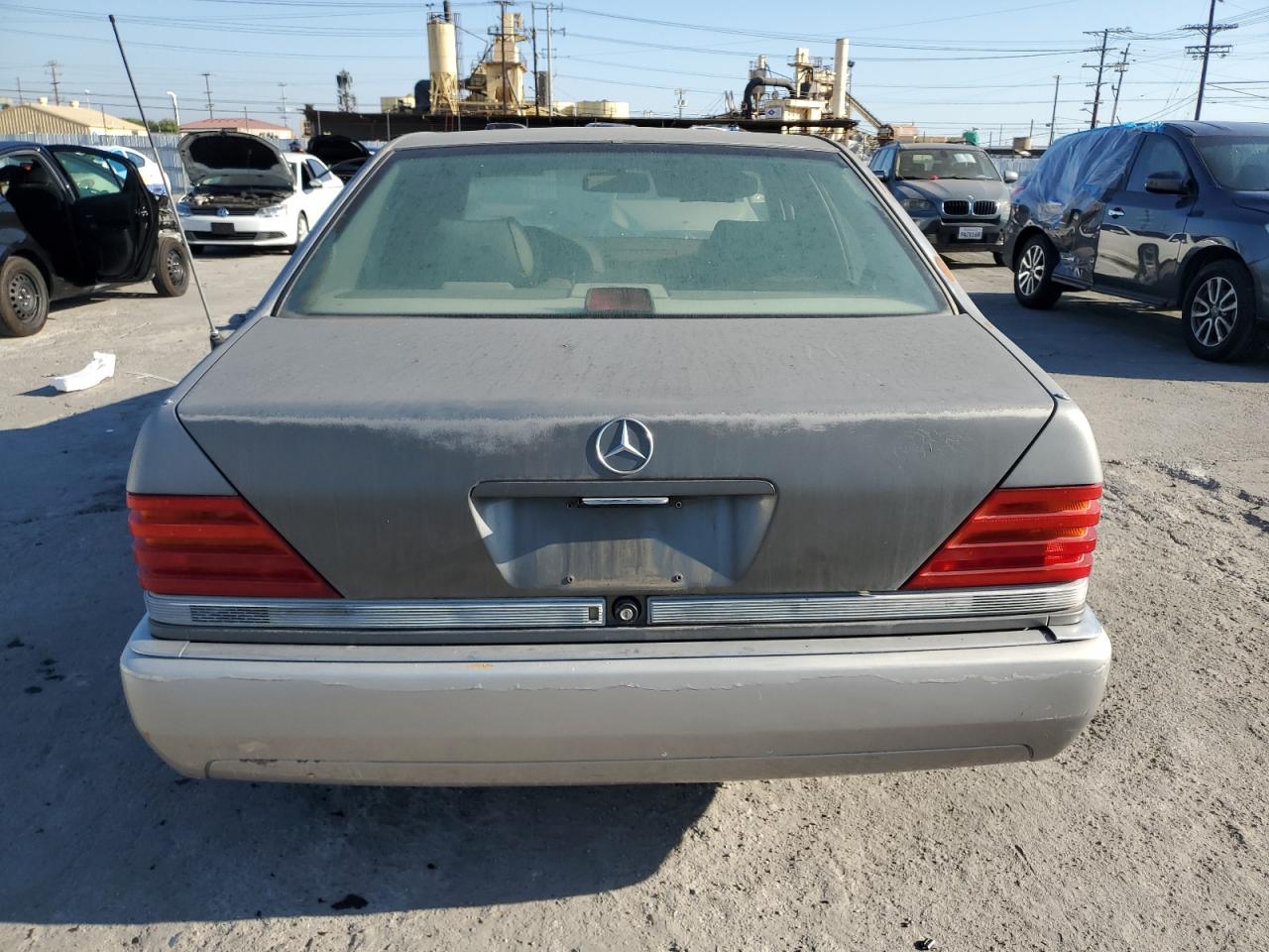 1993 Mercedes-benz 300 Se Gray vin: WDBGA32E6PA125240