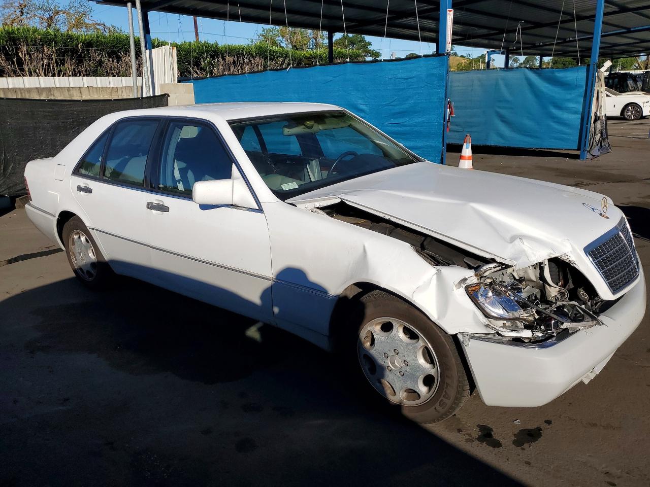 1993 Mercedes-benz 300 Se White vin: WDBGA32E6PA131314