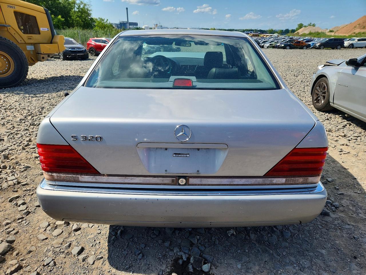 1994 Mercedes-benz S 320 Silver vin: WDBGA32E6RA190575