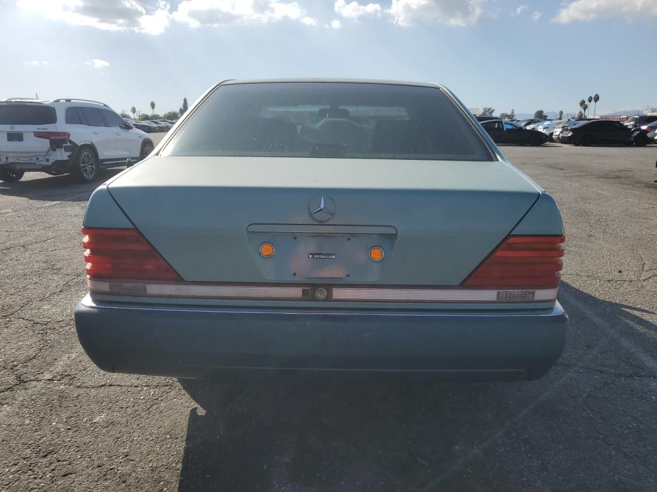 1992 Mercedes-benz 300 Se Teal vin: WDBGA32E7NA021966