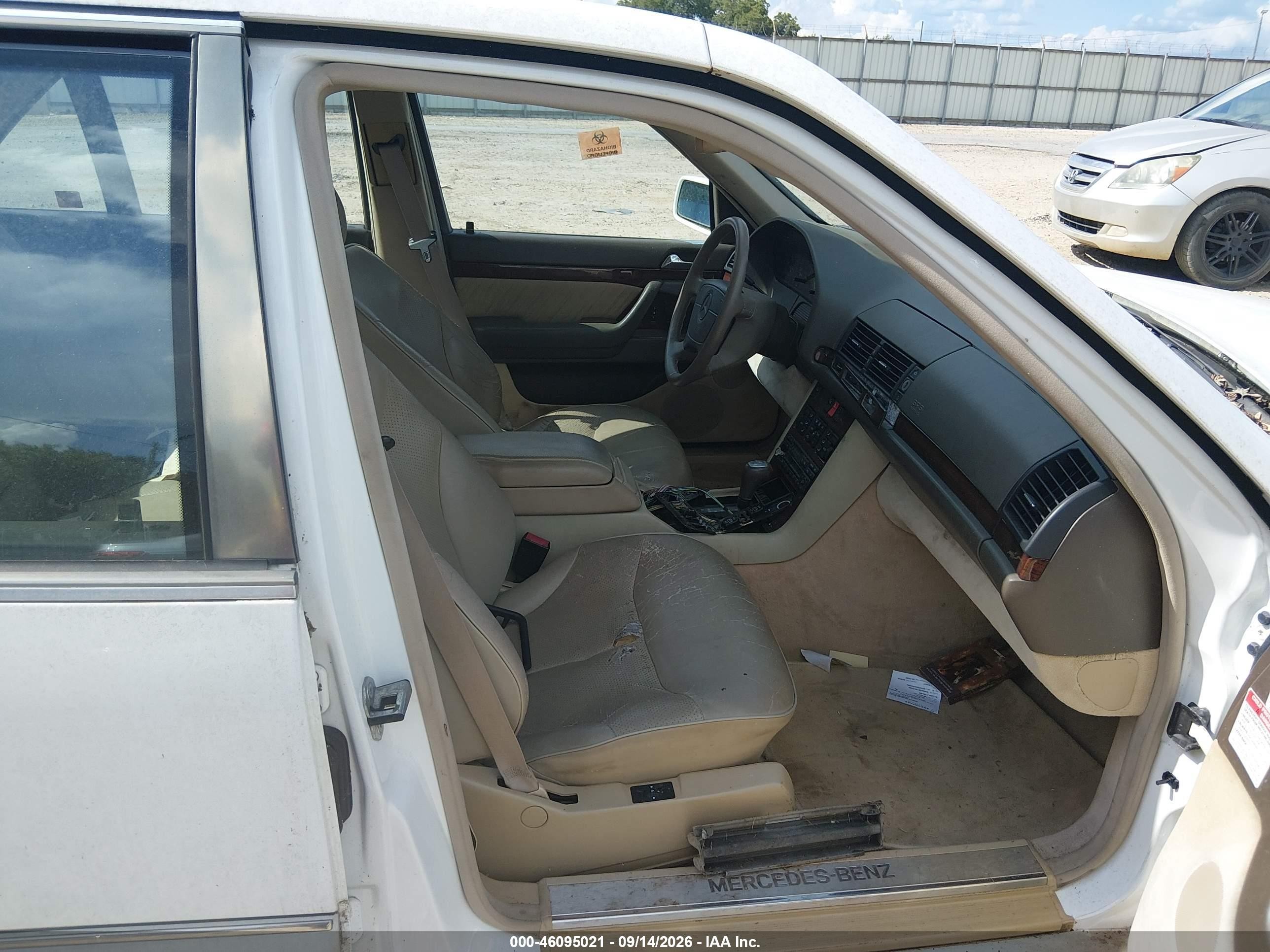 1995 Mercedes-benz S 320w White vin: WDBGA32E7SA234265