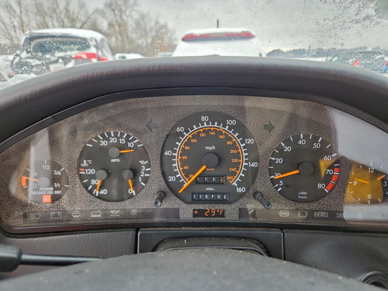 1992 Mercedes-benz 300 Se Белый vin: WDBGA32E8NA020082