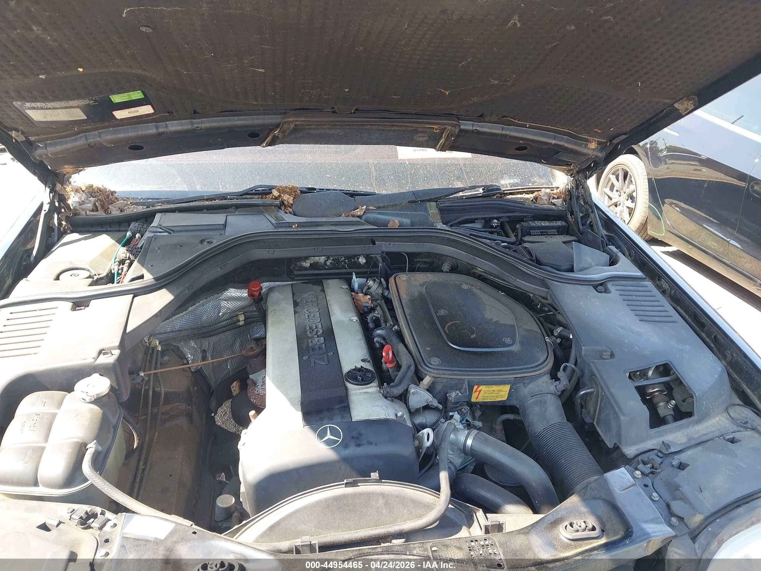 1993 Mercedes-benz 300 Se Черный vin: WDBGA32E8PA116085