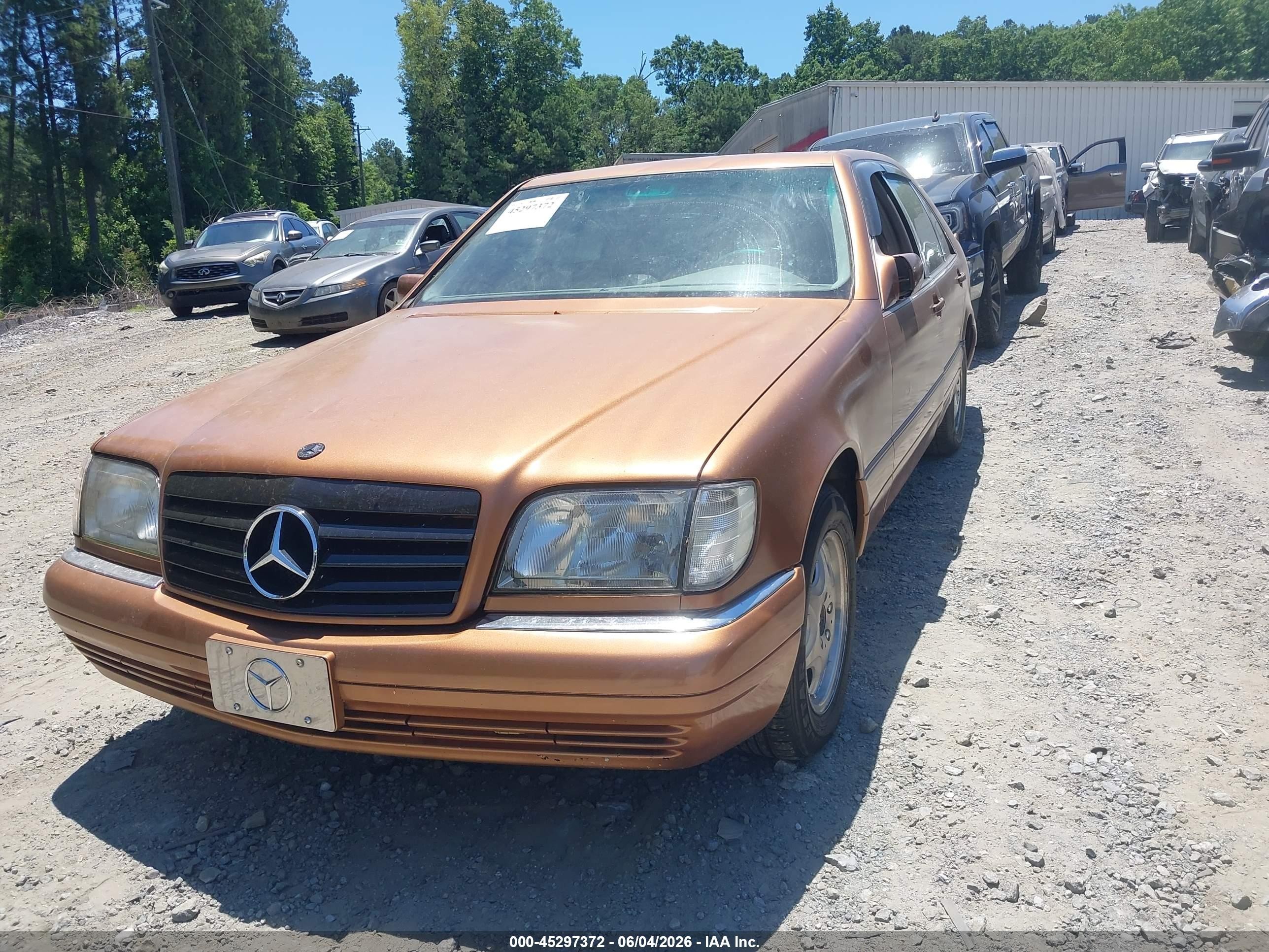 1999 Mercedes-benz S 320   Orange vin: WDBGA32G9XA412430