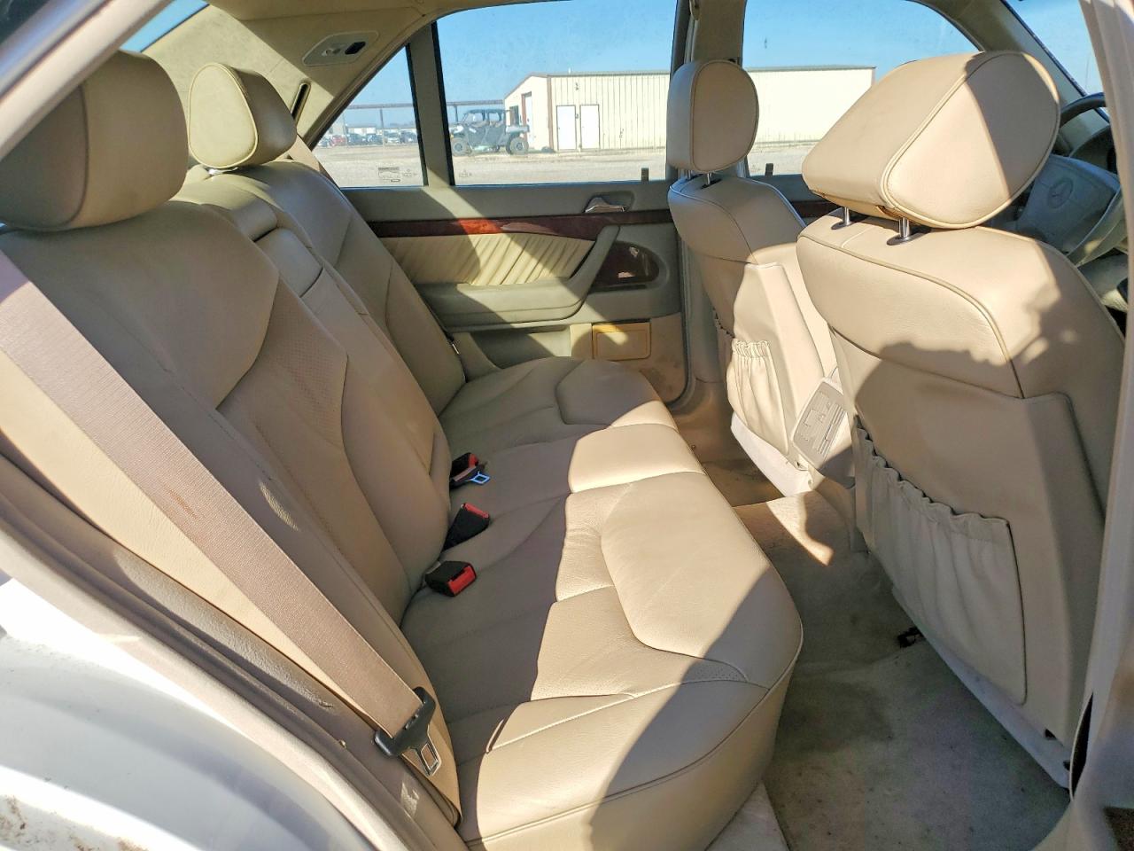 1999 Mercedes-benz S-class White vin: WDBGA32G9XA419734