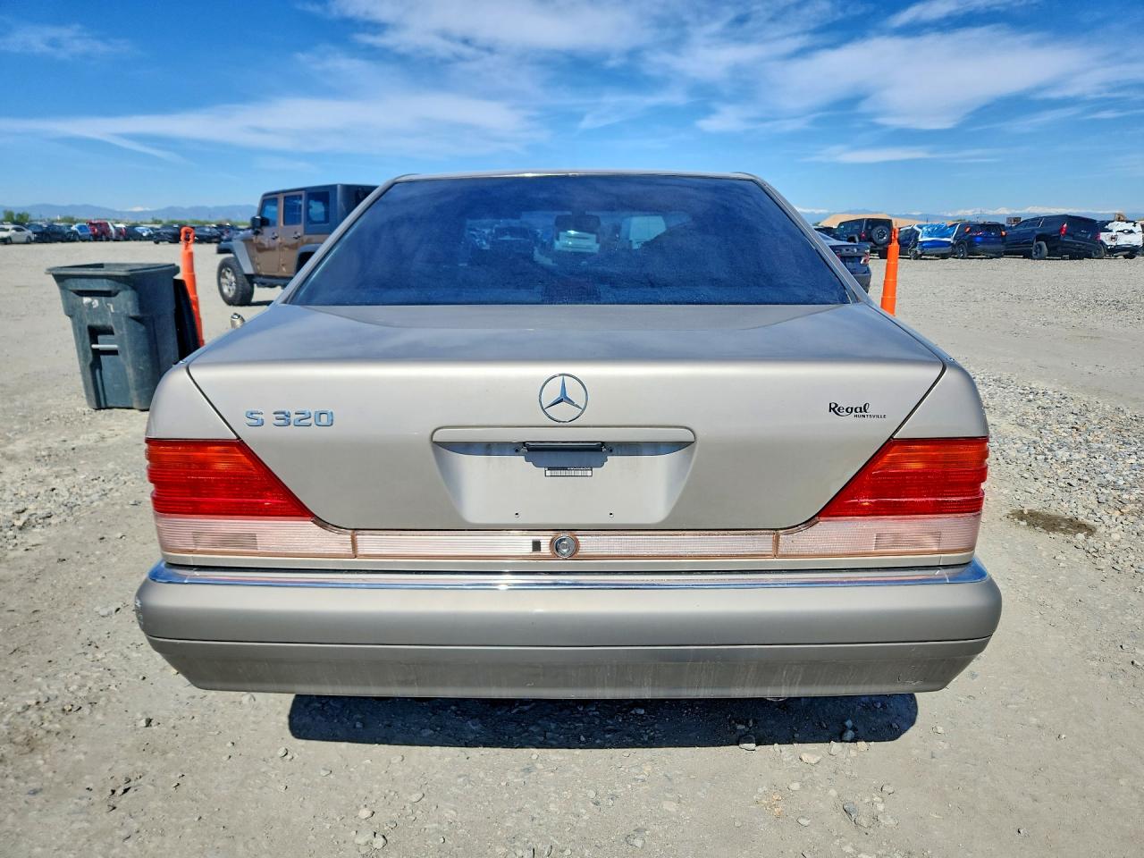 1995 Mercedes-benz S 320 Gold vin: WDBGA33E3SA214707