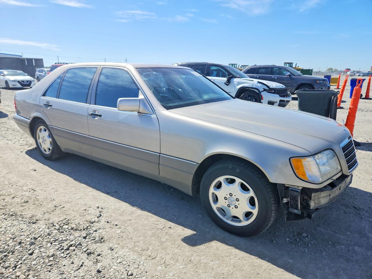 1995 Mercedes-benz S 320 Gold vin: WDBGA33E3SA214707
