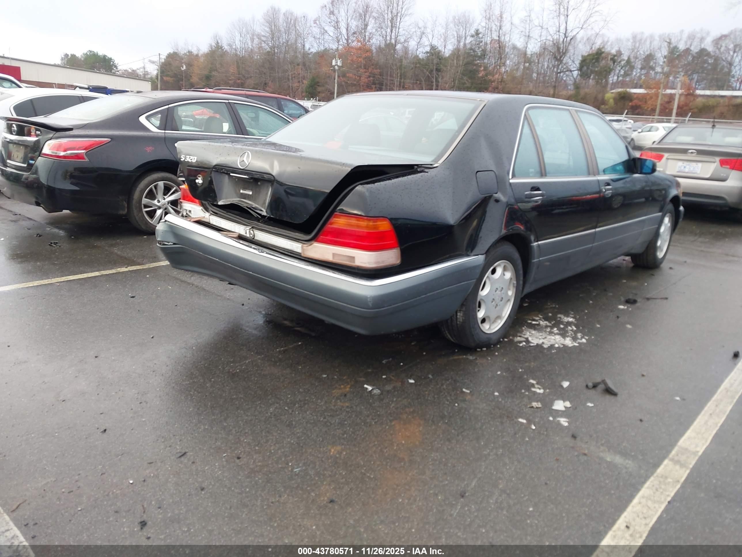 1995 Mercedes-benz S 320 Black vin: WDBGA33E3SA276625