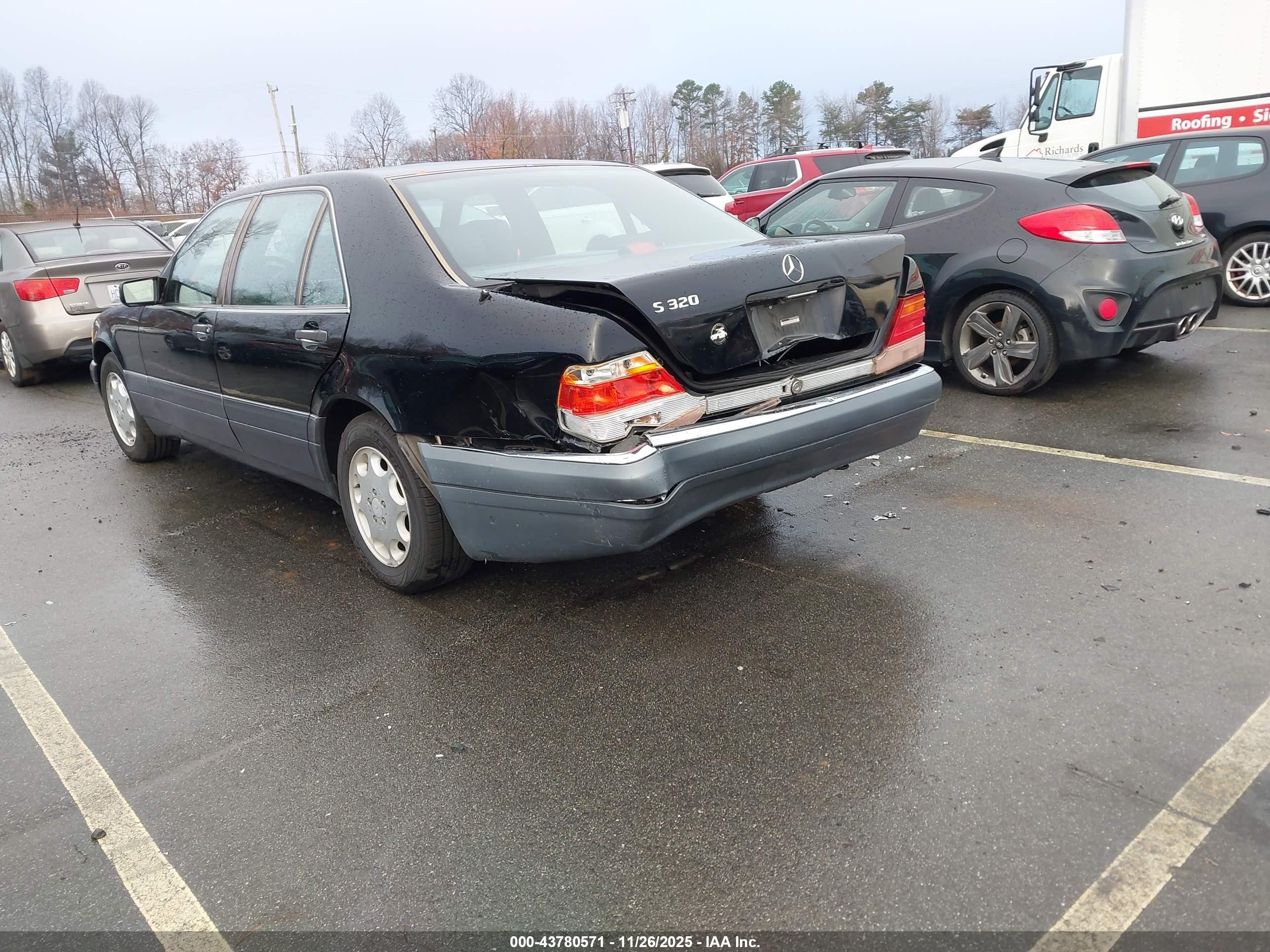 1995 Mercedes-benz S 320 Black vin: WDBGA33E3SA276625