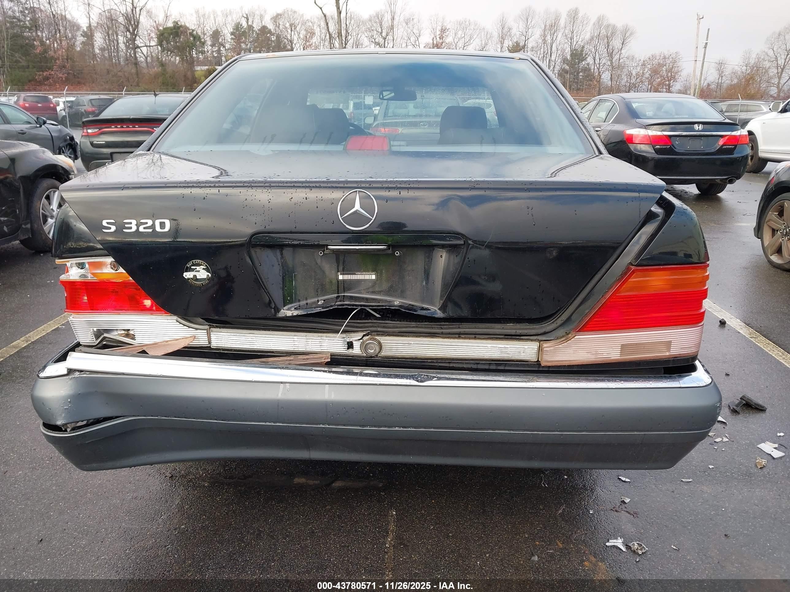 1995 Mercedes-benz S 320 Black vin: WDBGA33E3SA276625