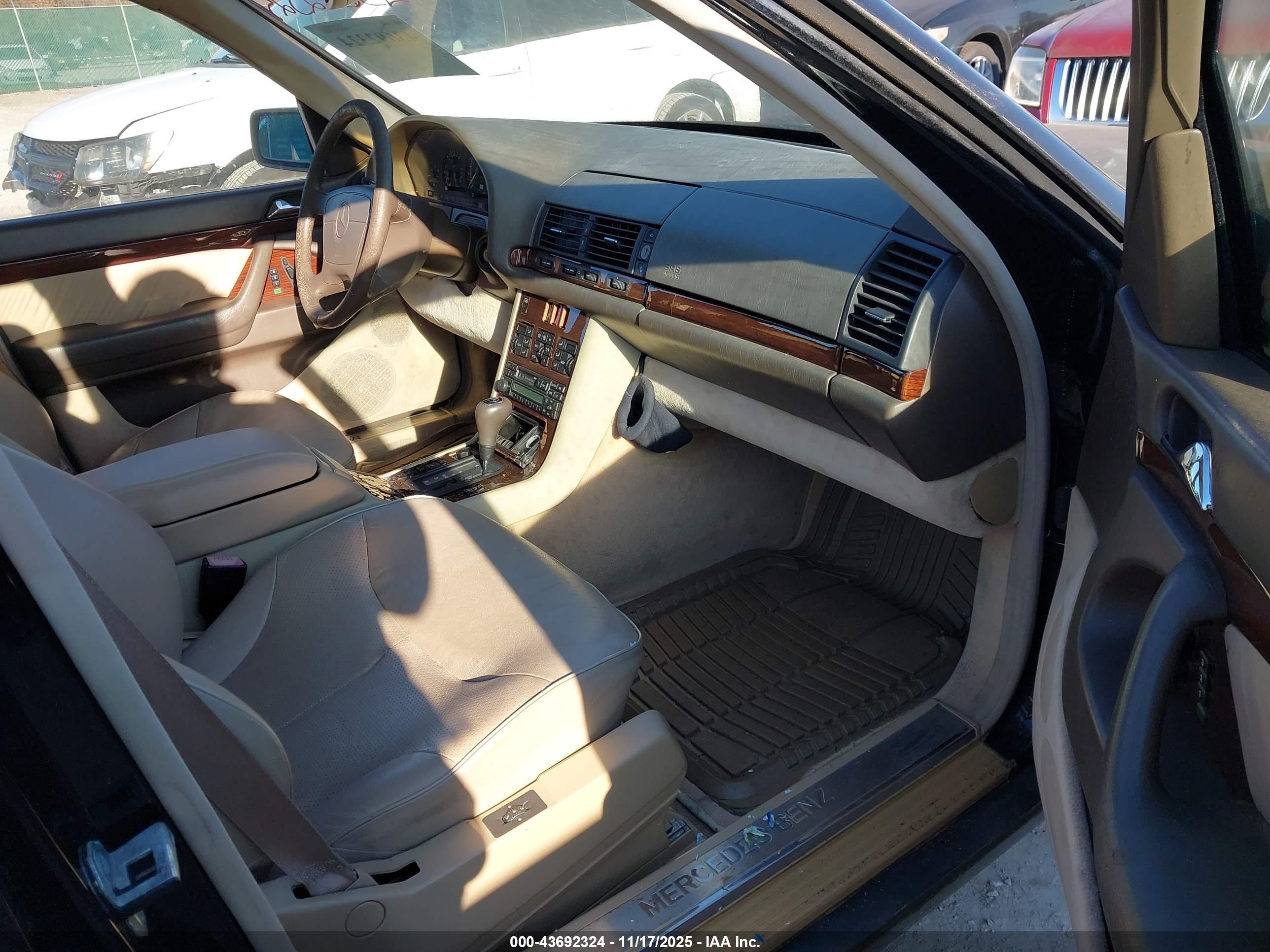 1995 Mercedes-benz S 320 Black vin: WDBGA33E4SA255153