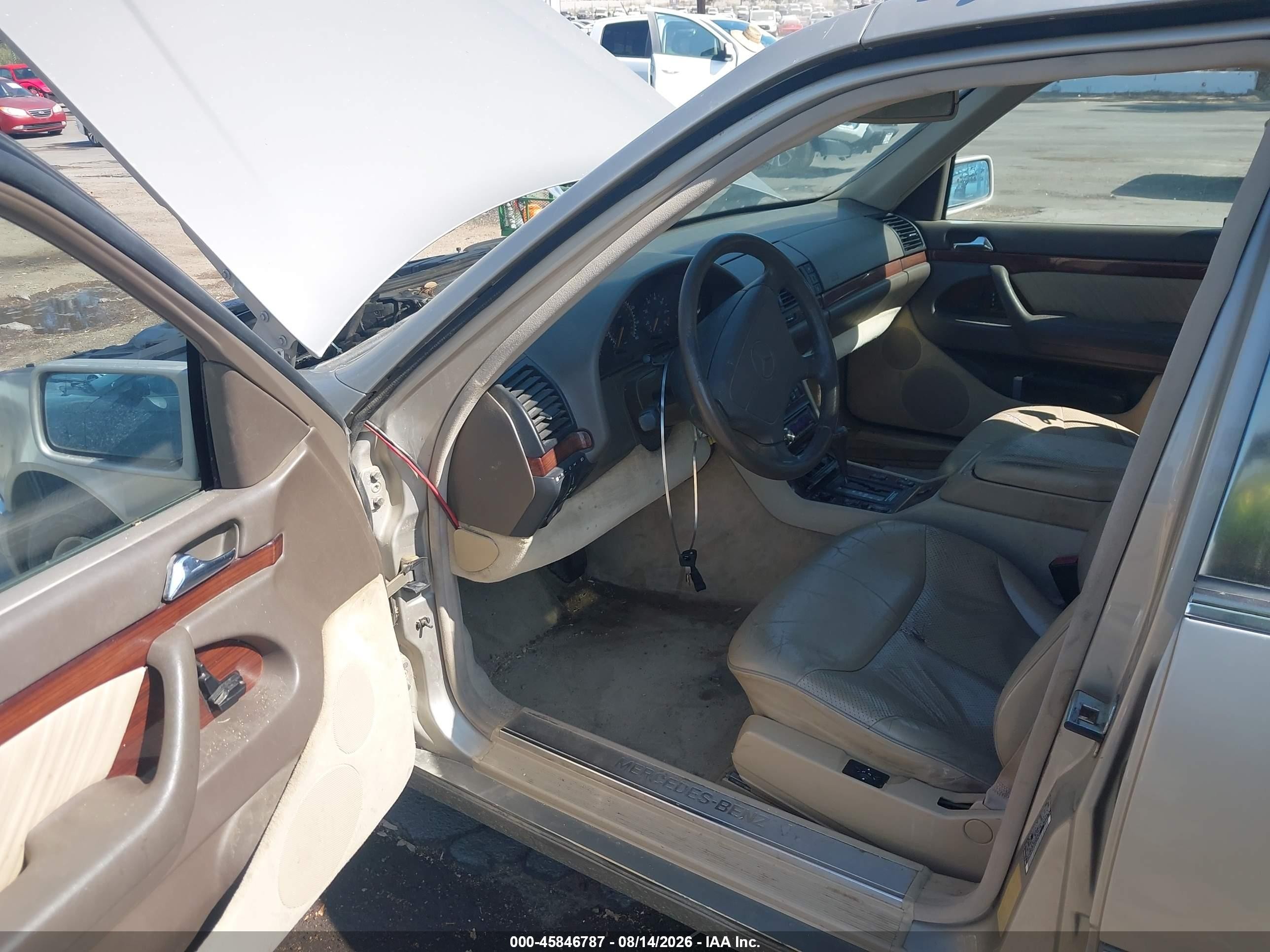 1995 Mercedes-benz S 320 Champagne vin: WDBGA33E8SA217909