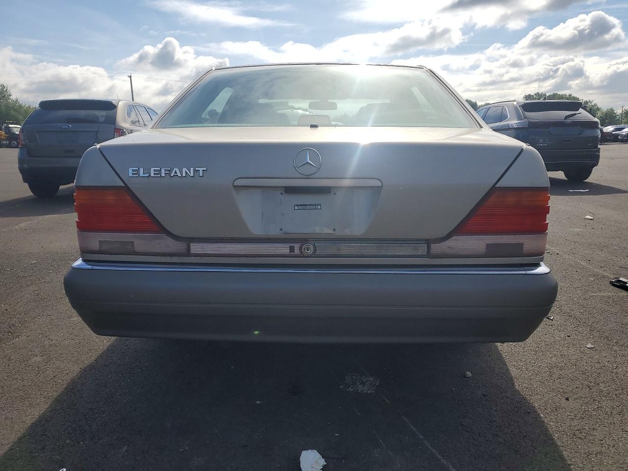 1995 Mercedes-benz S 320 Gold vin: WDBGA33E8SA227663
