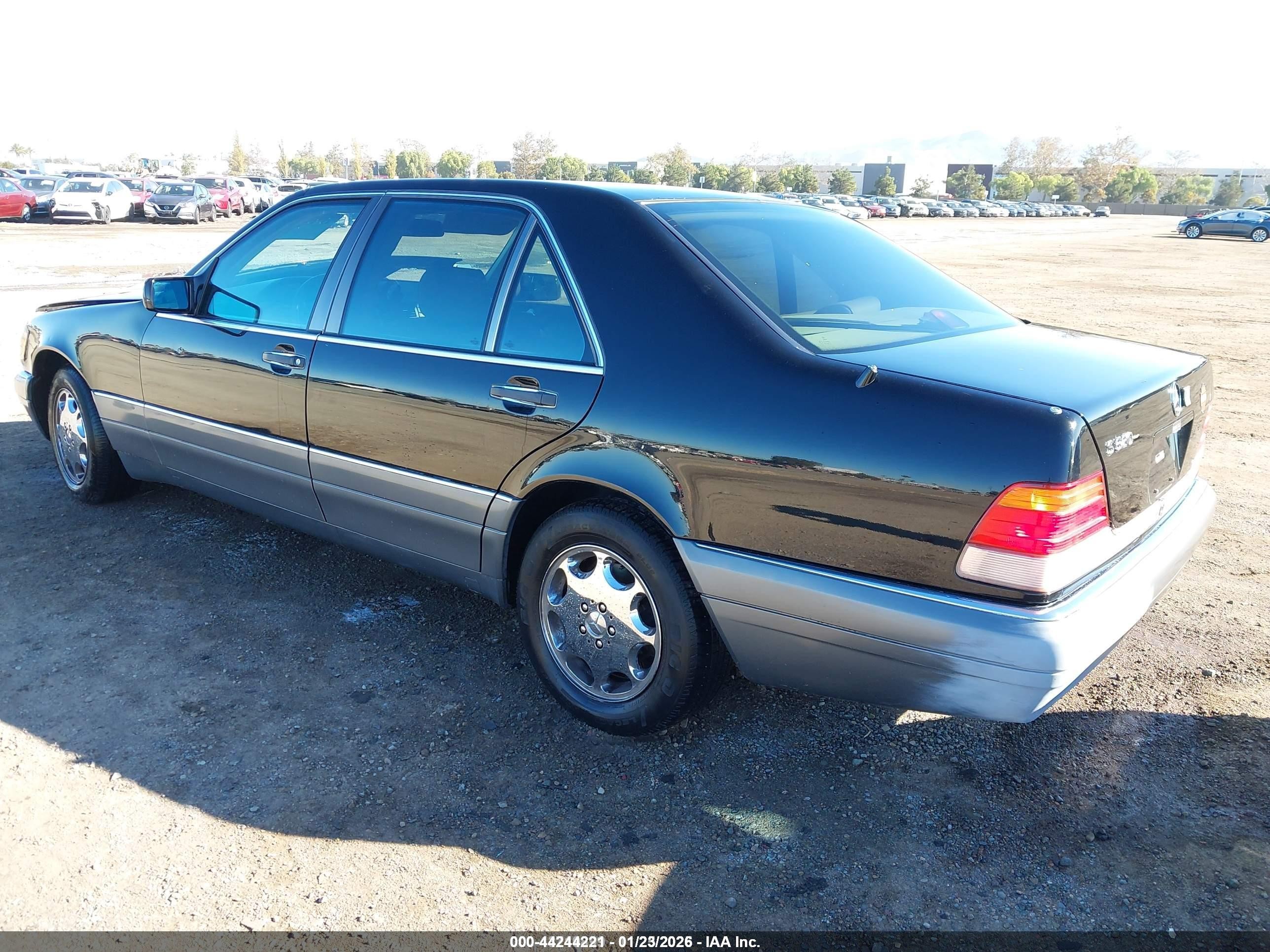 1995 Mercedes-benz S 320 Black vin: WDBGA33E9SA227753