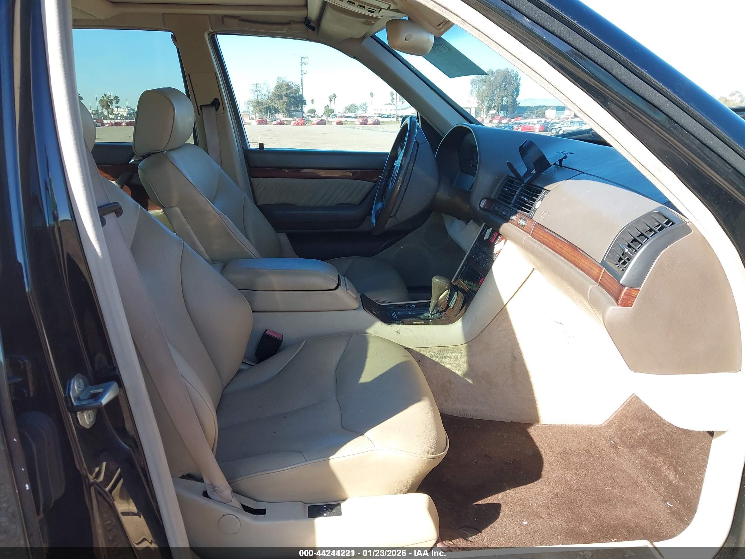 1995 Mercedes-benz S 320 Black vin: WDBGA33E9SA227753
