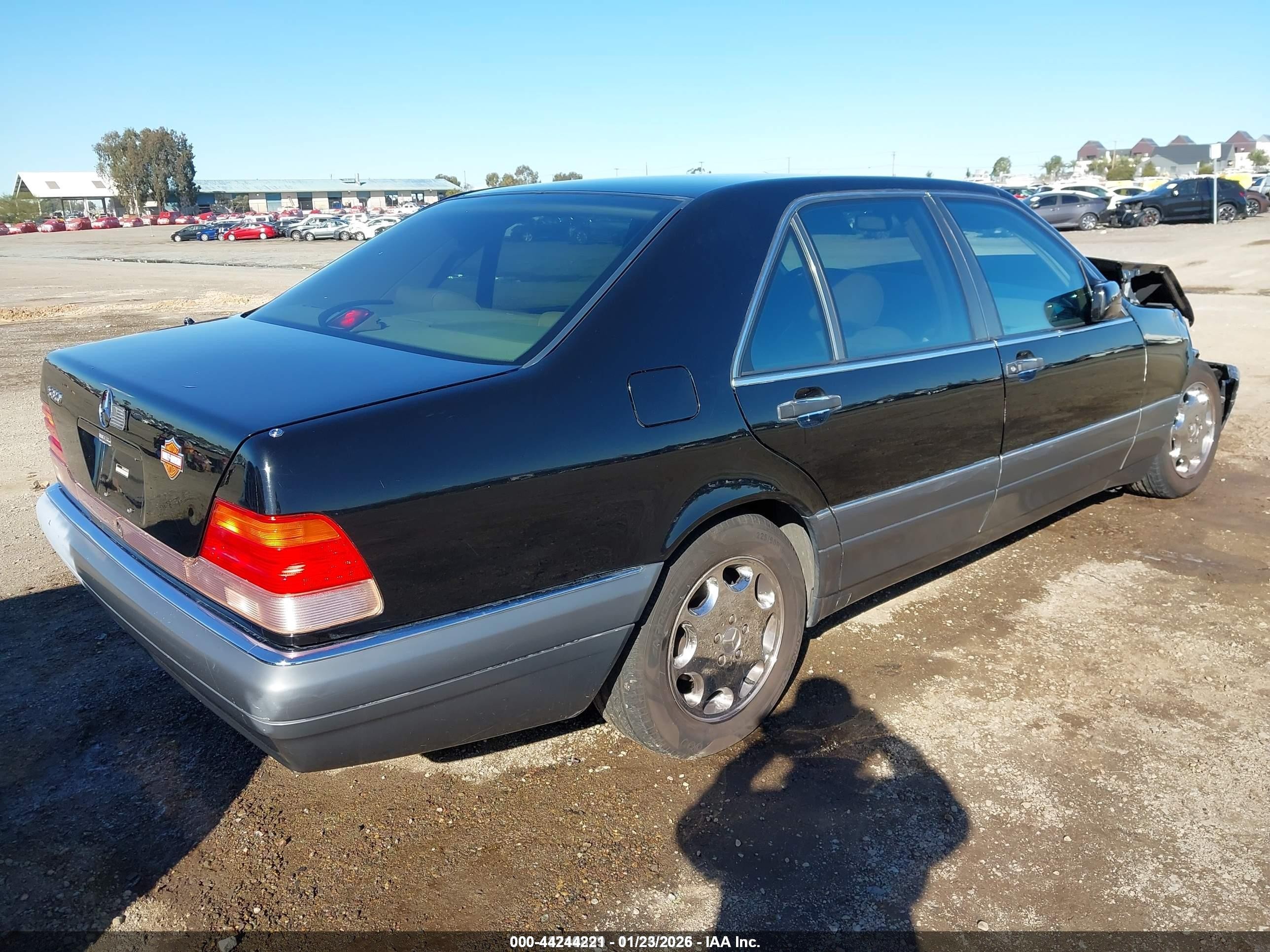 1995 Mercedes-benz S 320 Black vin: WDBGA33E9SA227753