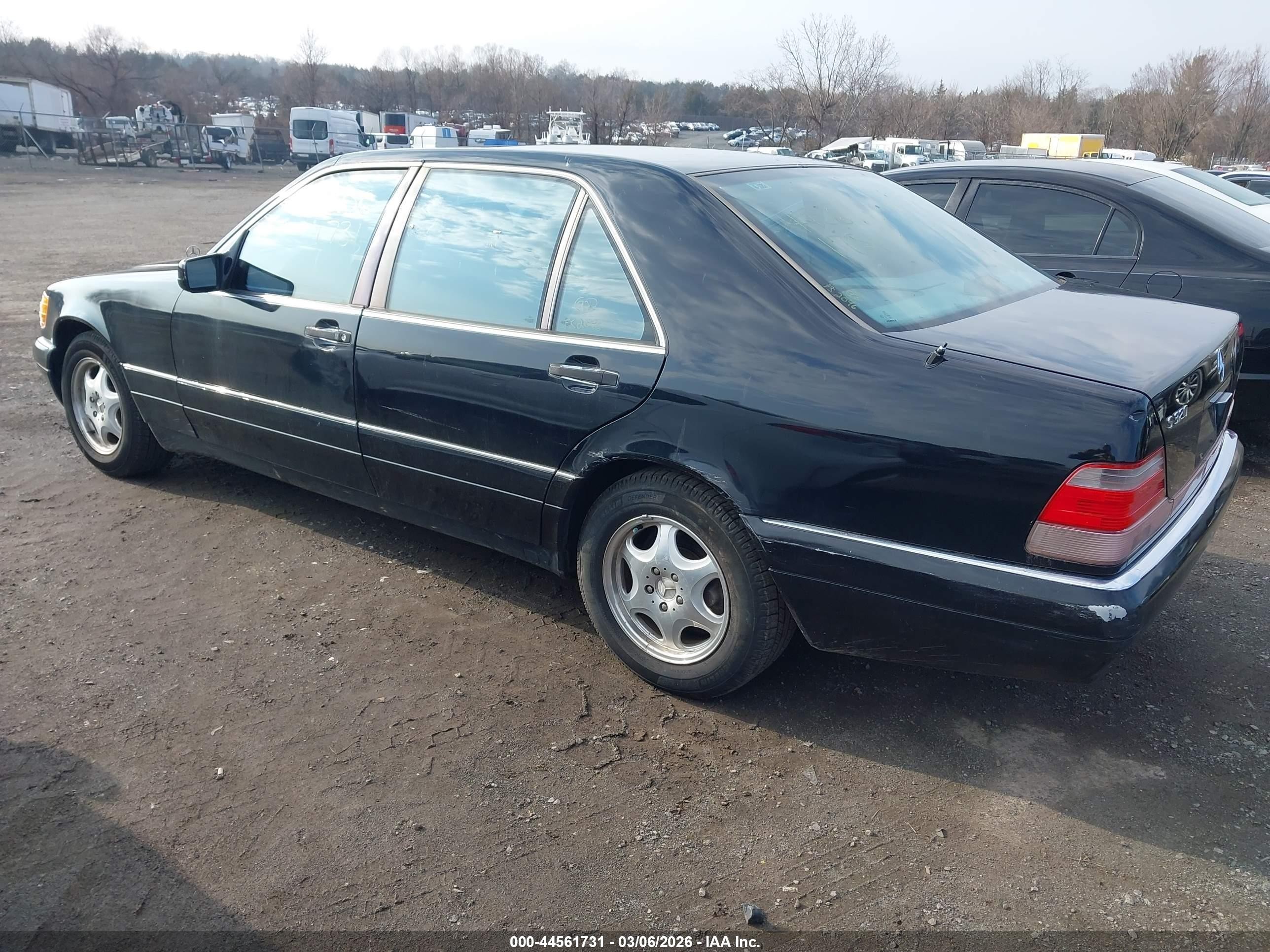 1997 Mercedes-benz S 320 Base Lwb Черный vin: WDBGA33G1VA334740
