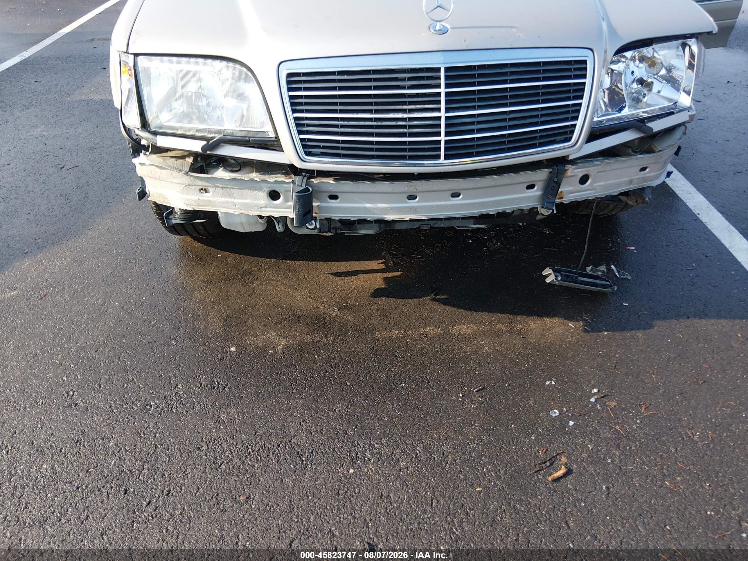 1999 Mercedes-benz S 320 Gold vin: WDBGA33G2XA419721