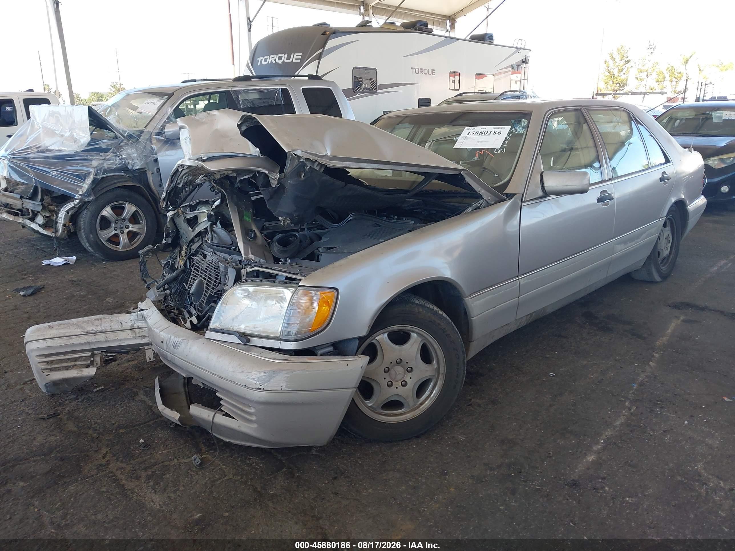 1997 Mercedes-benz S 320 Base Lwb Золотой vin: WDBGA33G3VA352317