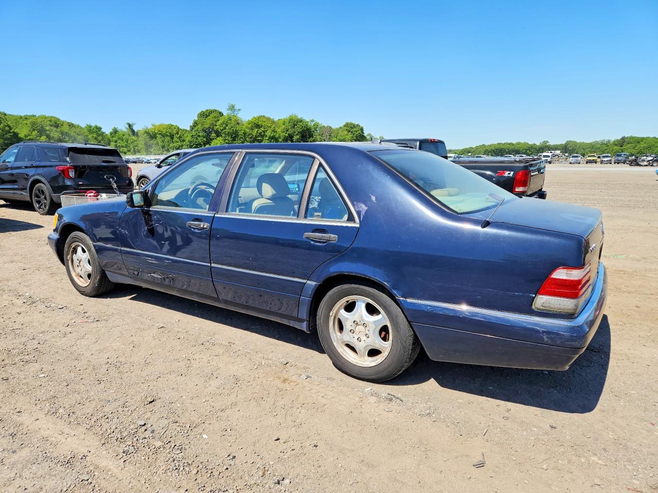 1999 Mercedes-benz S 320 Blue vin: WDBGA33G3XA420375