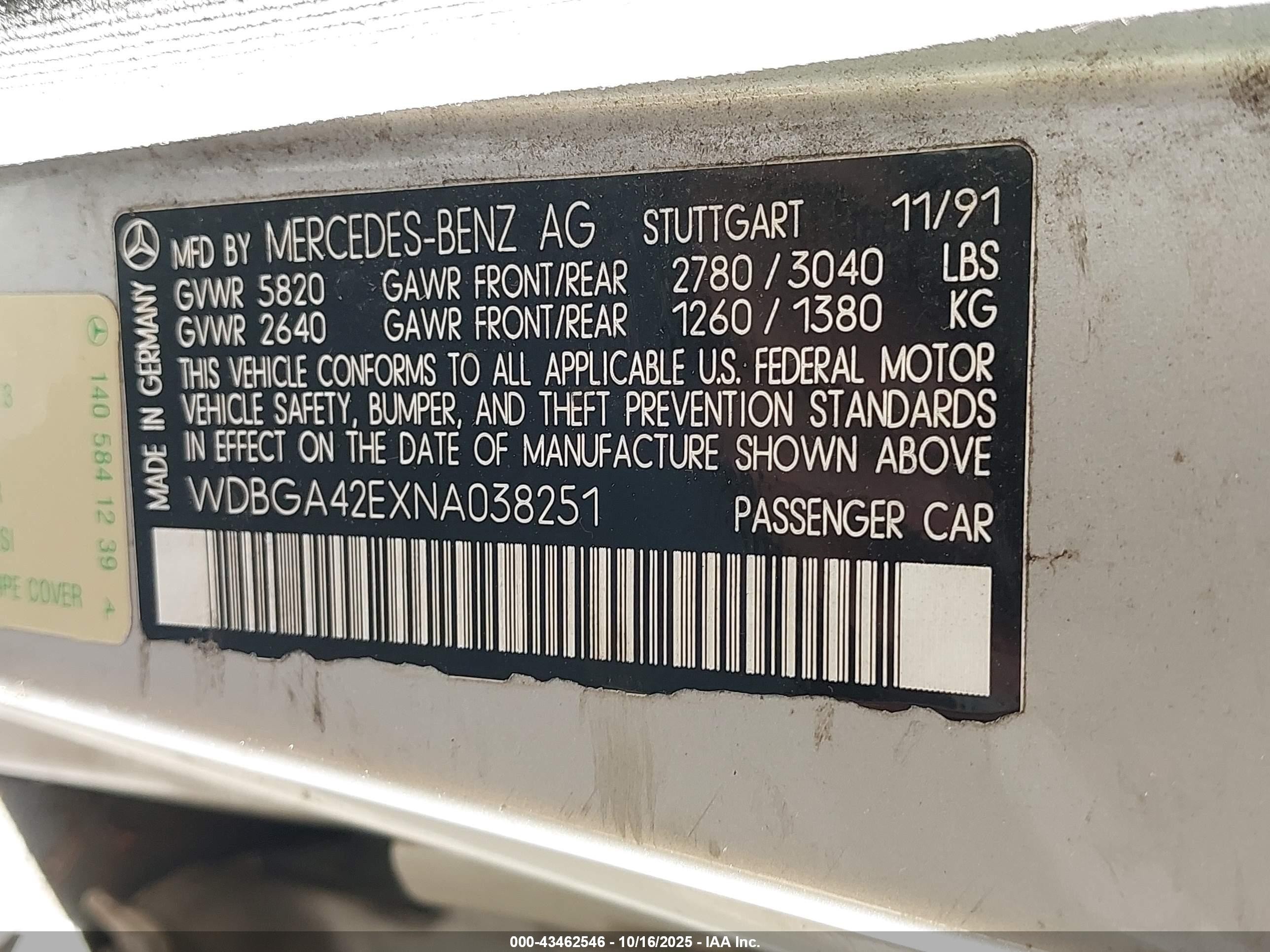 1992 Mercedes-benz 400 Se Серебряный vin: WDBGA42EXNA038251
