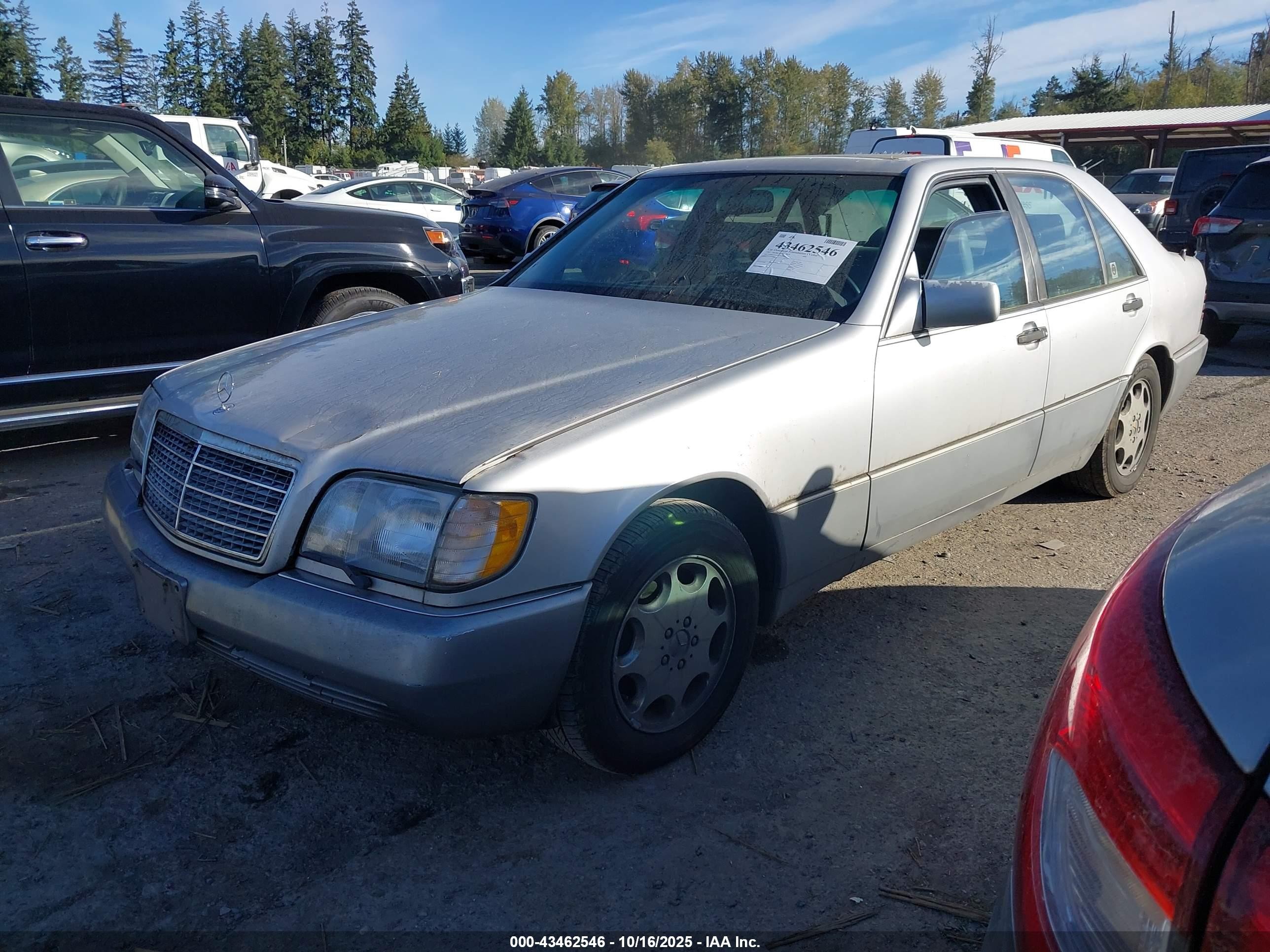 1992 Mercedes-benz 400 Se Серебряный vin: WDBGA42EXNA038251