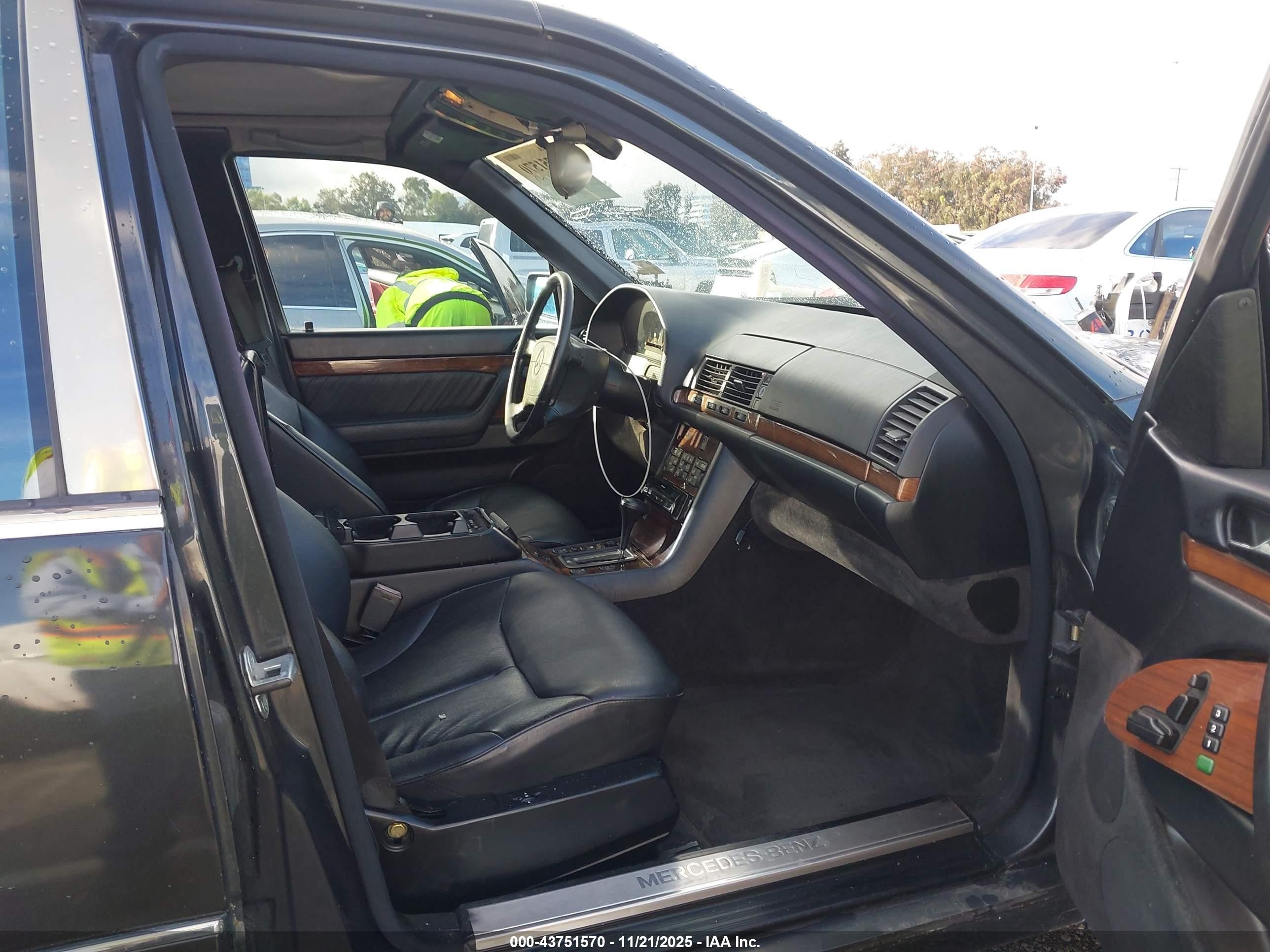 1995 Mercedes-benz S 420 Черный vin: WDBGA43E0SA201905