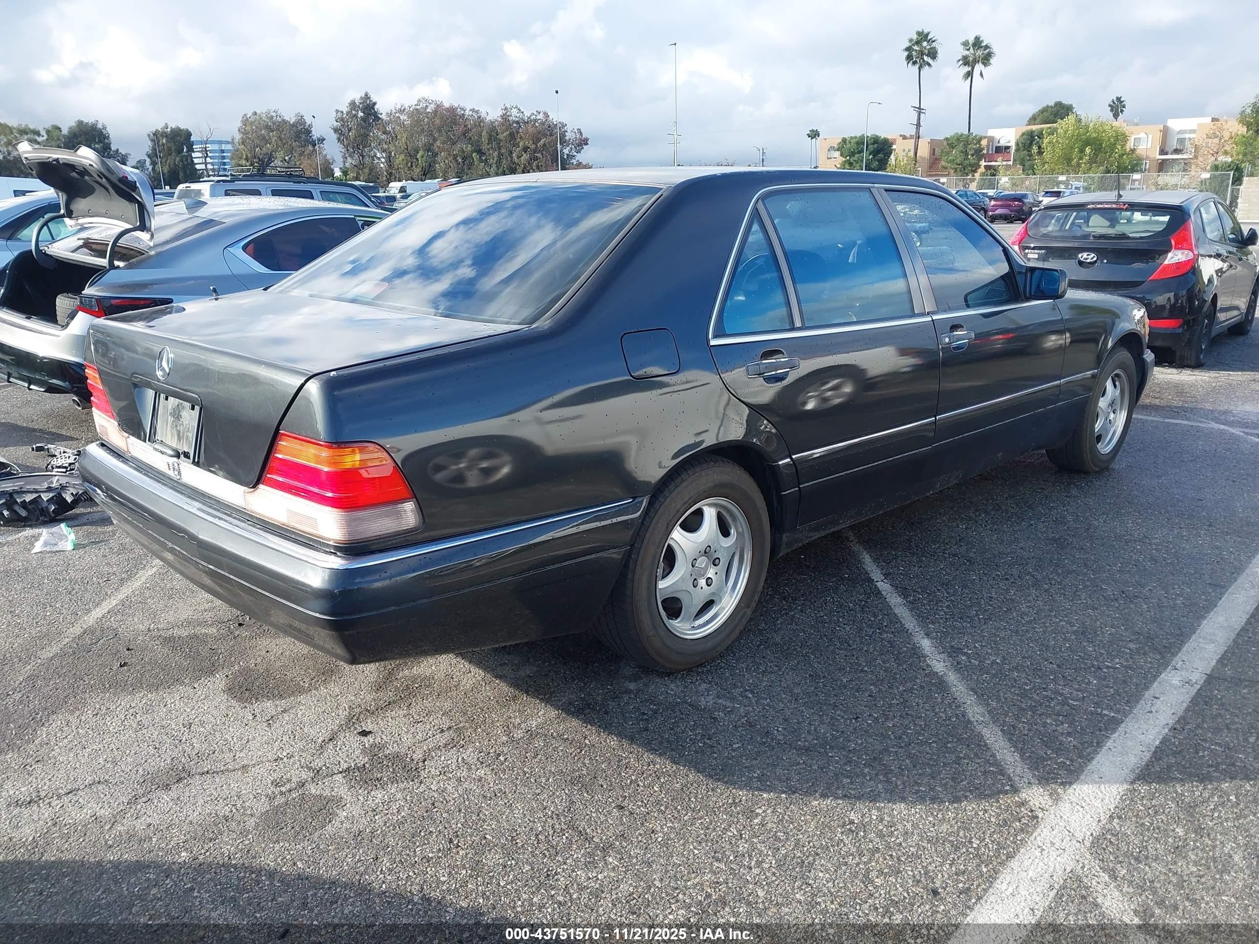 1995 Mercedes-benz S 420 Черный vin: WDBGA43E0SA201905