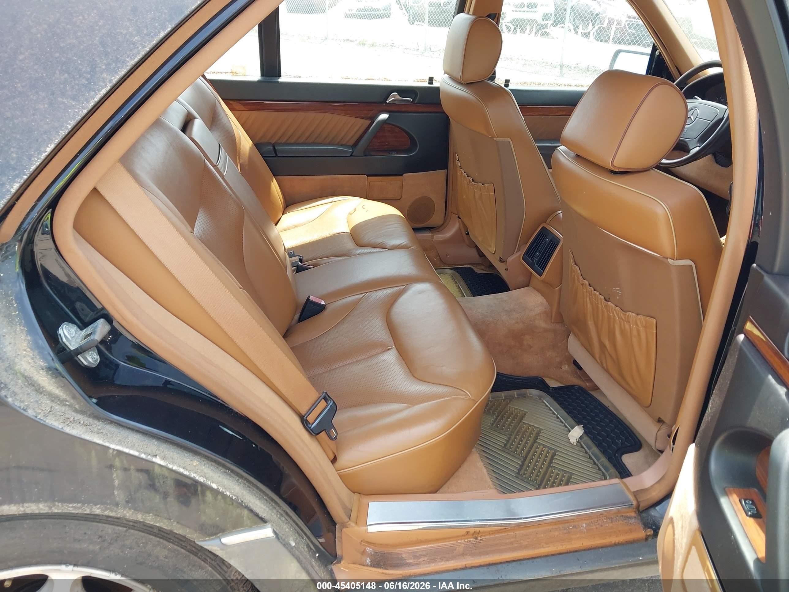 1993 Mercedes-benz 400 Sel Black vin: WDBGA43E1PA104042