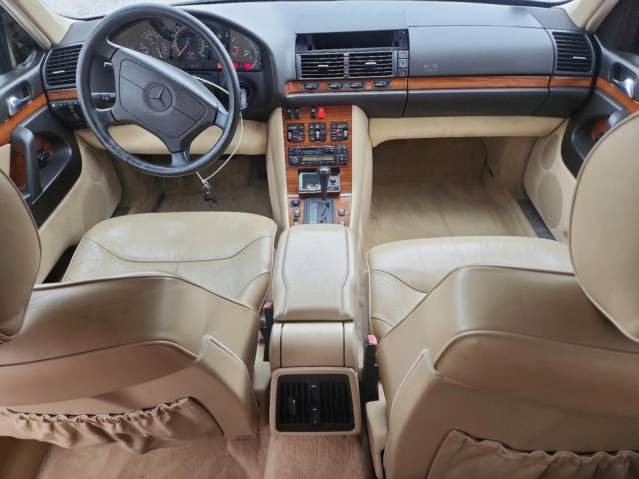 1994 Mercedes Benz S 420 Beige vin: WDBGA43E1RA145743