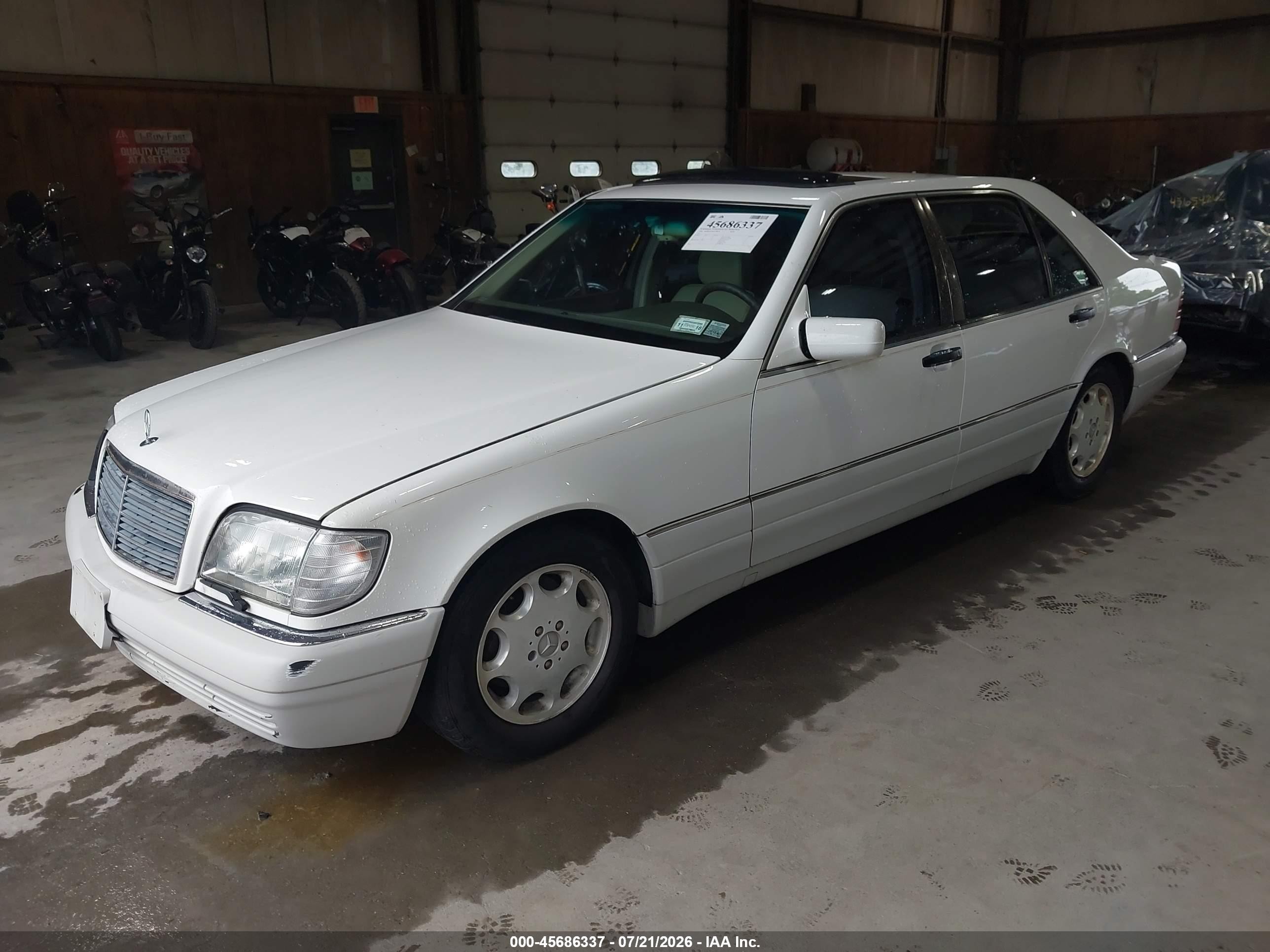 1996 Mercedes-benz S 420 White vin: WDBGA43E2TA319259