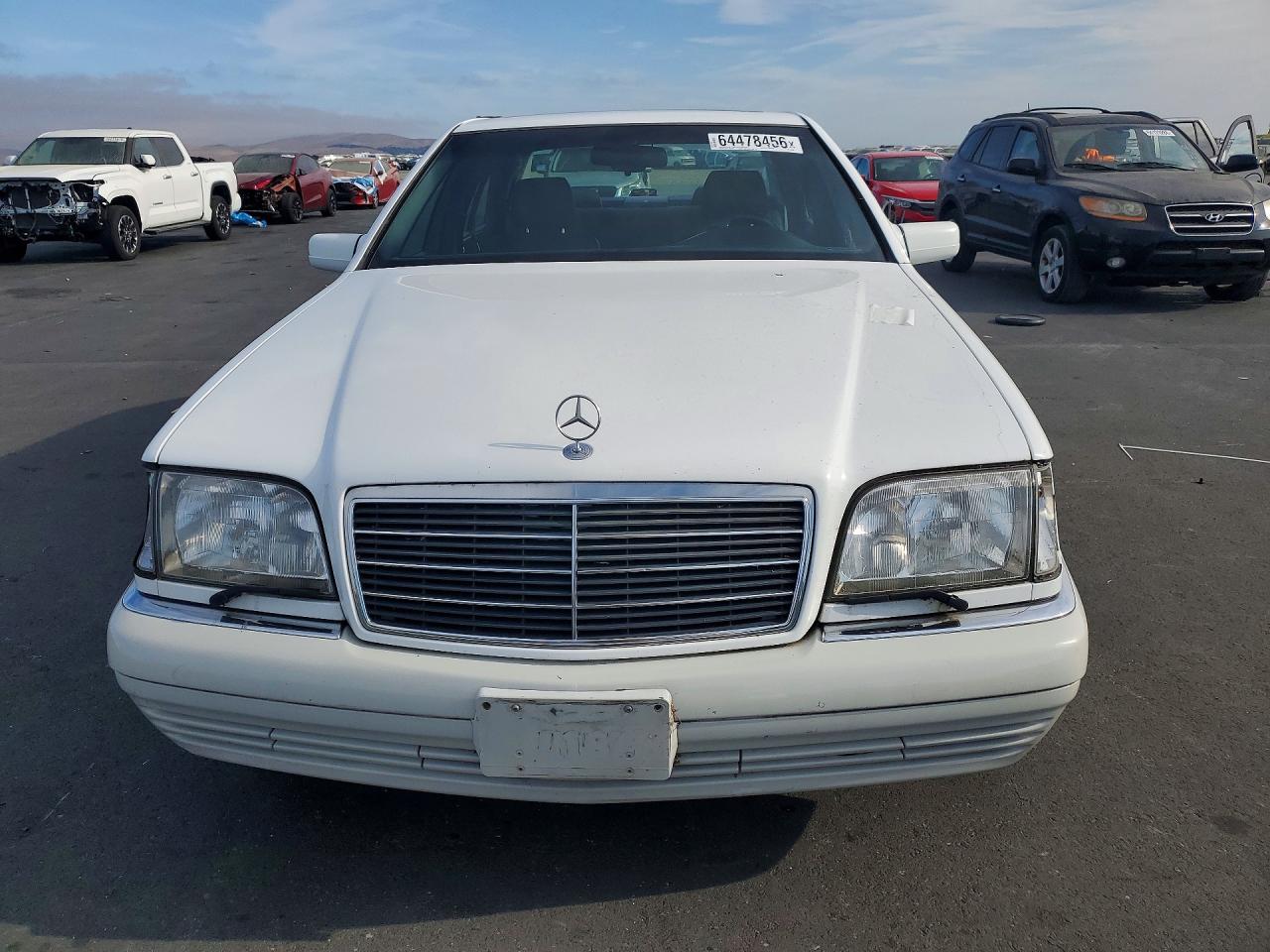 1996 Mercedes-benz S 420 White vin: WDBGA43E3TA288006