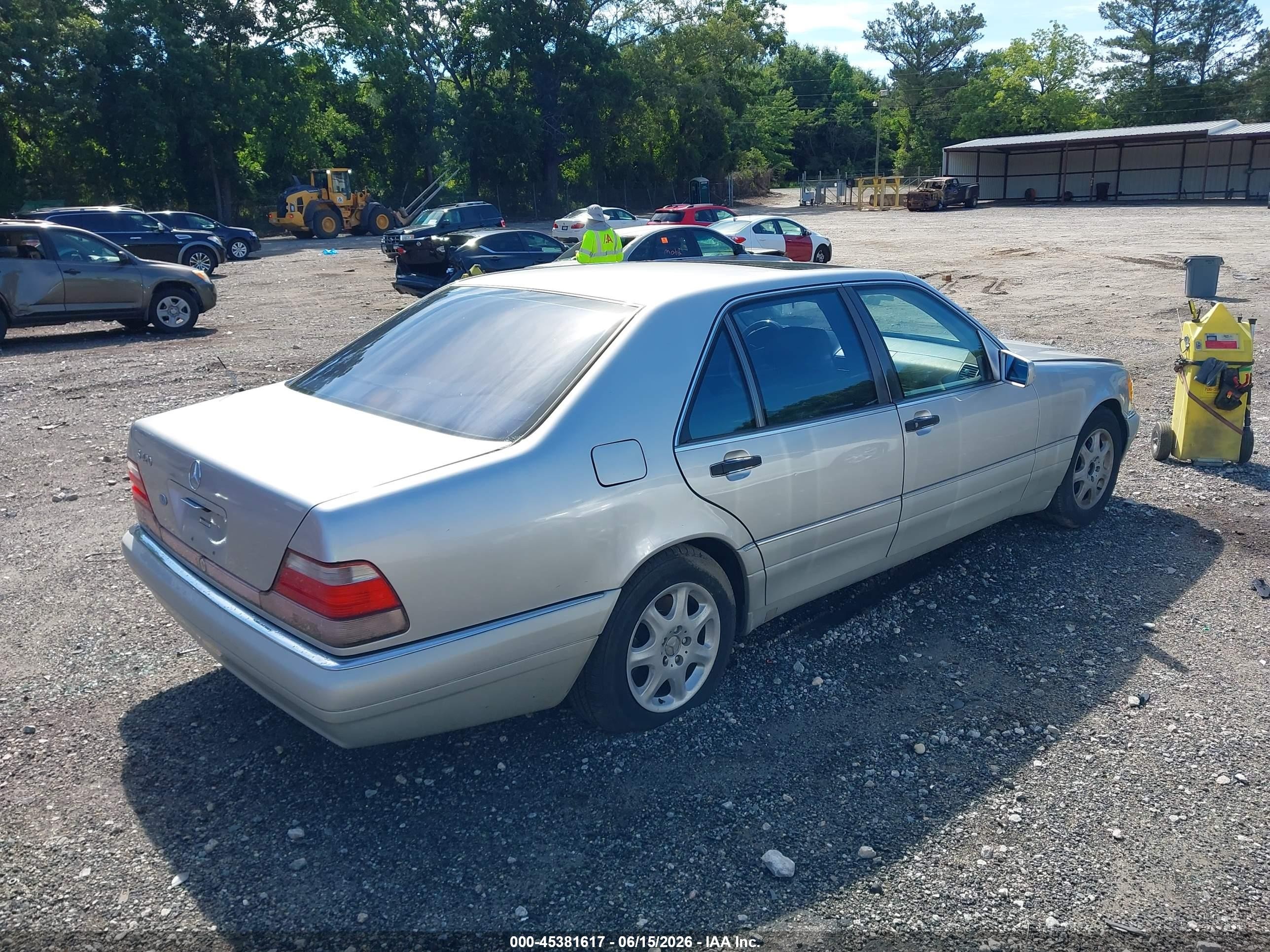 1997 Mercedes-benz S 420   Серебряный vin: WDBGA43E3VA328989