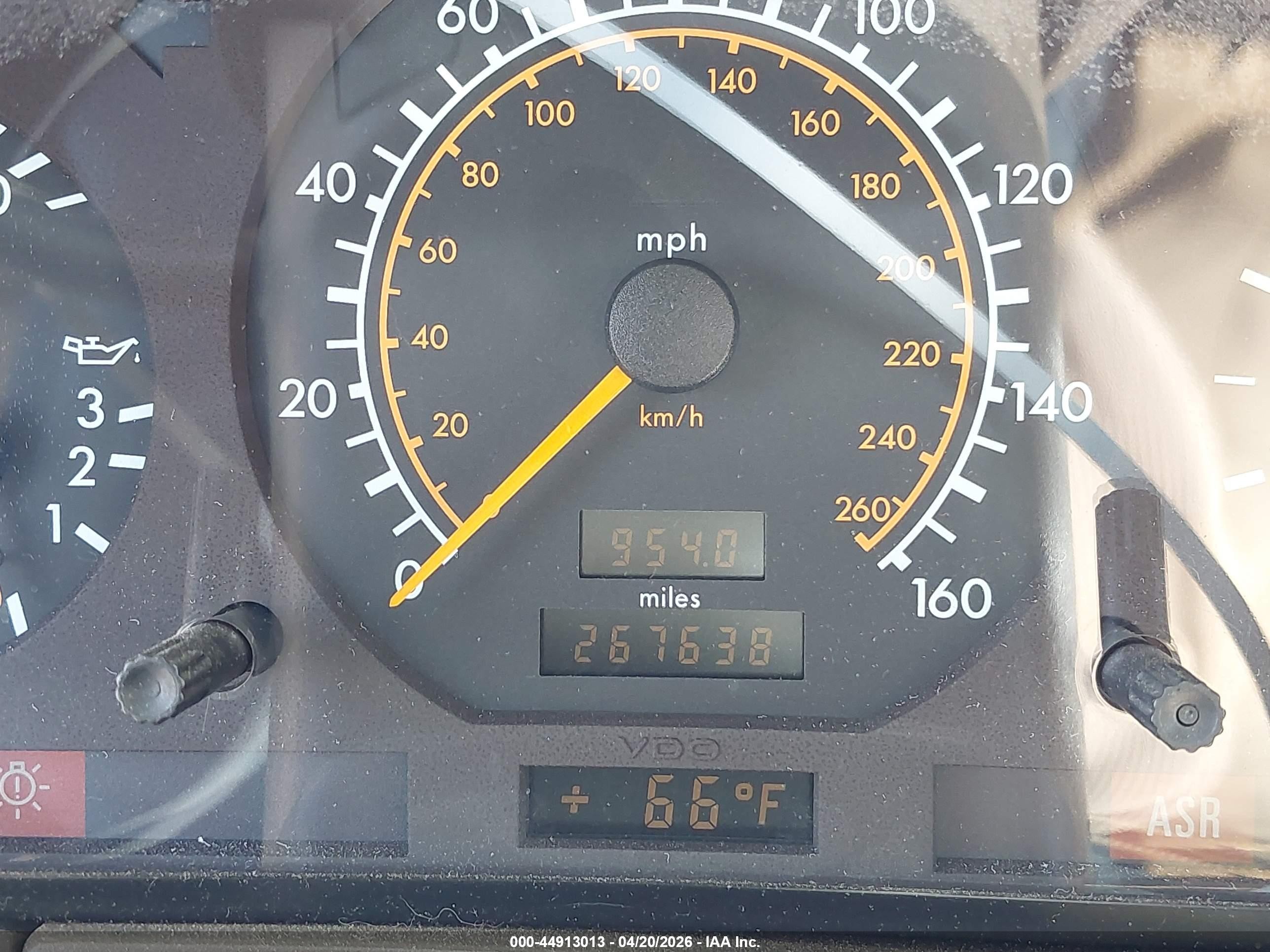 1995 Mercedes-benz S 420 Золотой vin: WDBGA43E4SA208405