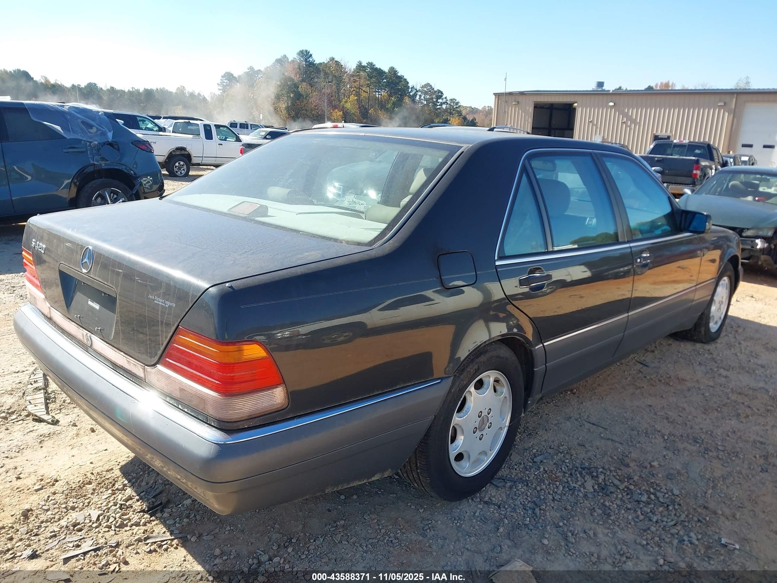 1995 Mercedes-benz S 420 Black vin: WDBGA43E4SA236544