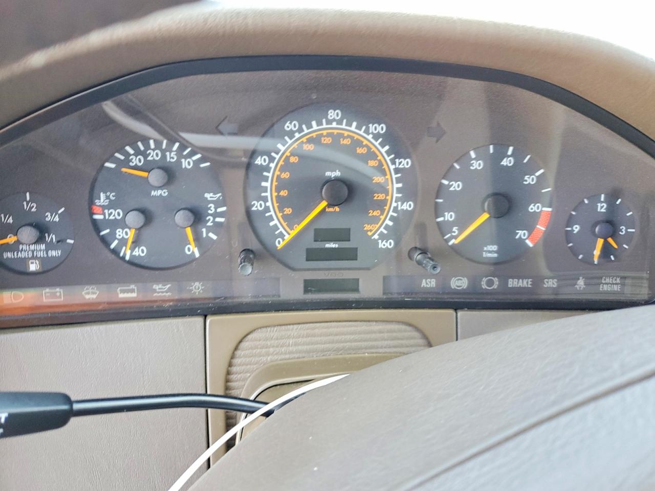 1995 Mercedes-benz S 420 Tan vin: WDBGA43E4SA249522
