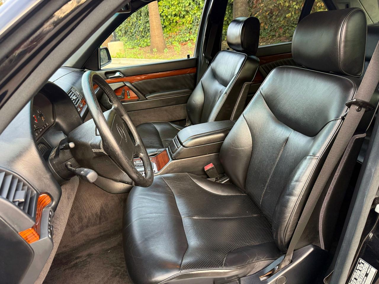1994 Mercedes-benz S 420 Black vin: WDBGA43E5RA168104