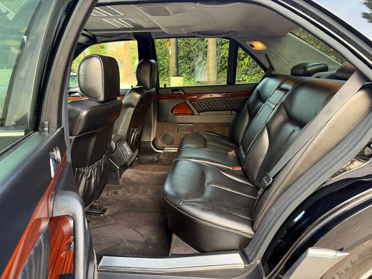 1994 Mercedes-benz S 420 Black vin: WDBGA43E5RA168104