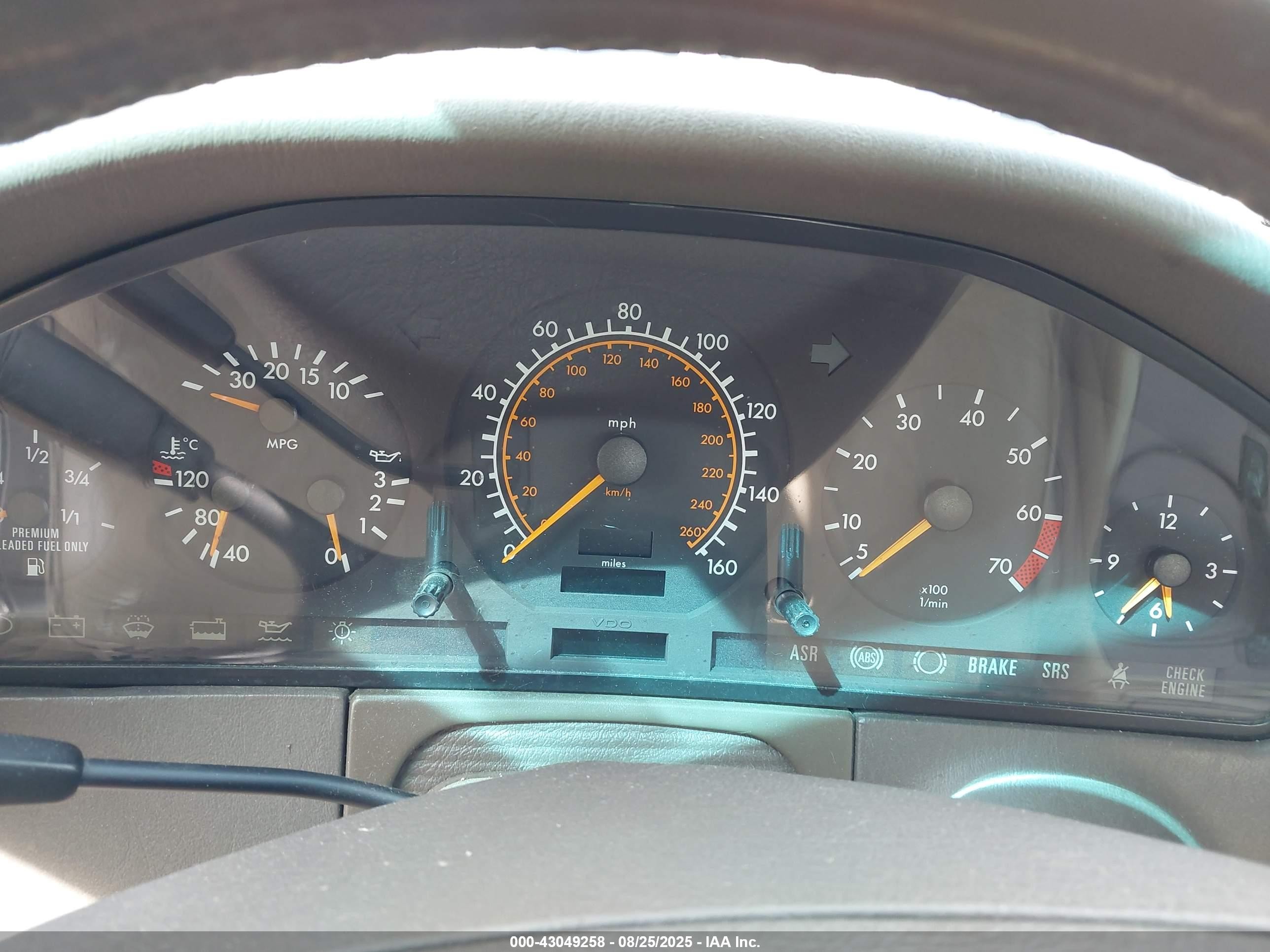 1995 Mercedes-benz S 420 Tan vin: WDBGA43E5SA270122