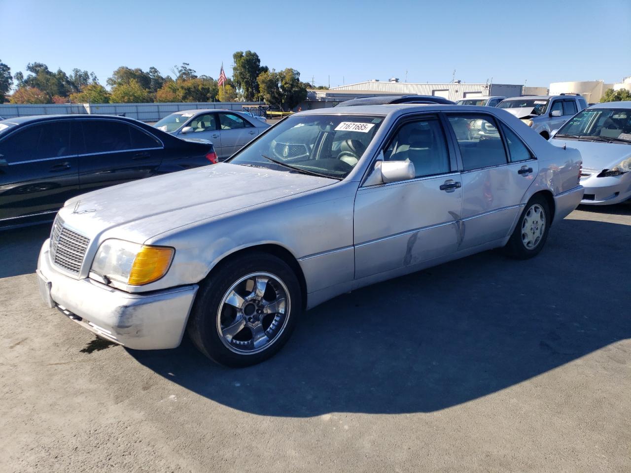 1994 Mercedes-benz S 420 Silver vin: WDBGA43E8RA165732