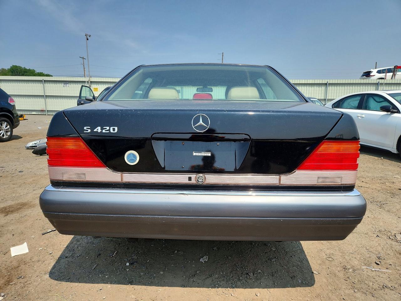 1995 Mercedes-benz S 420 Black vin: WDBGA43E8SA277159
