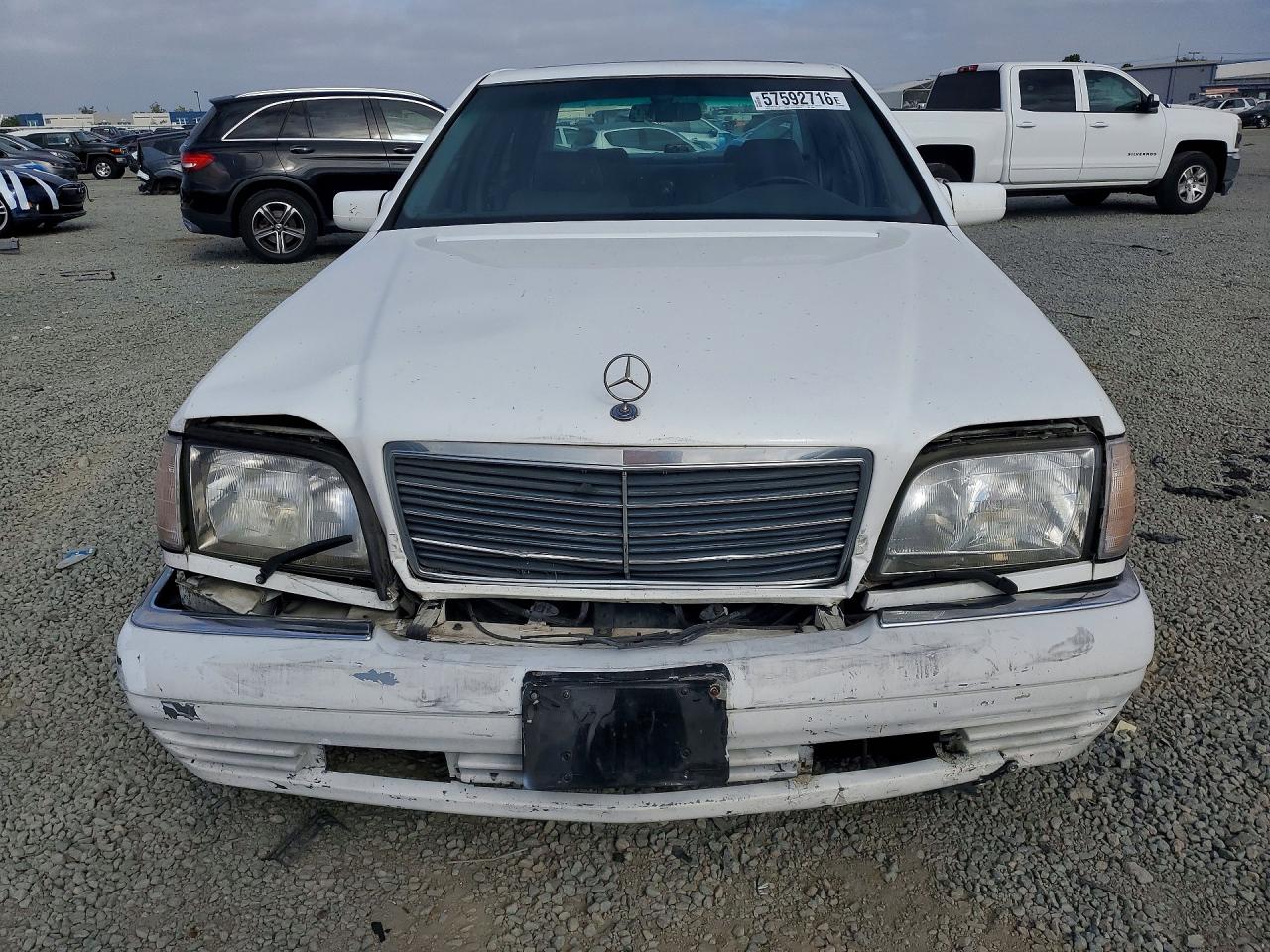 1996 Mercedes-benz S 420 White vin: WDBGA43E8TA299826