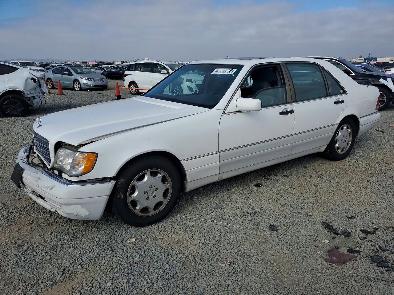 1996 Mercedes-benz S 420 White vin: WDBGA43E8TA299826
