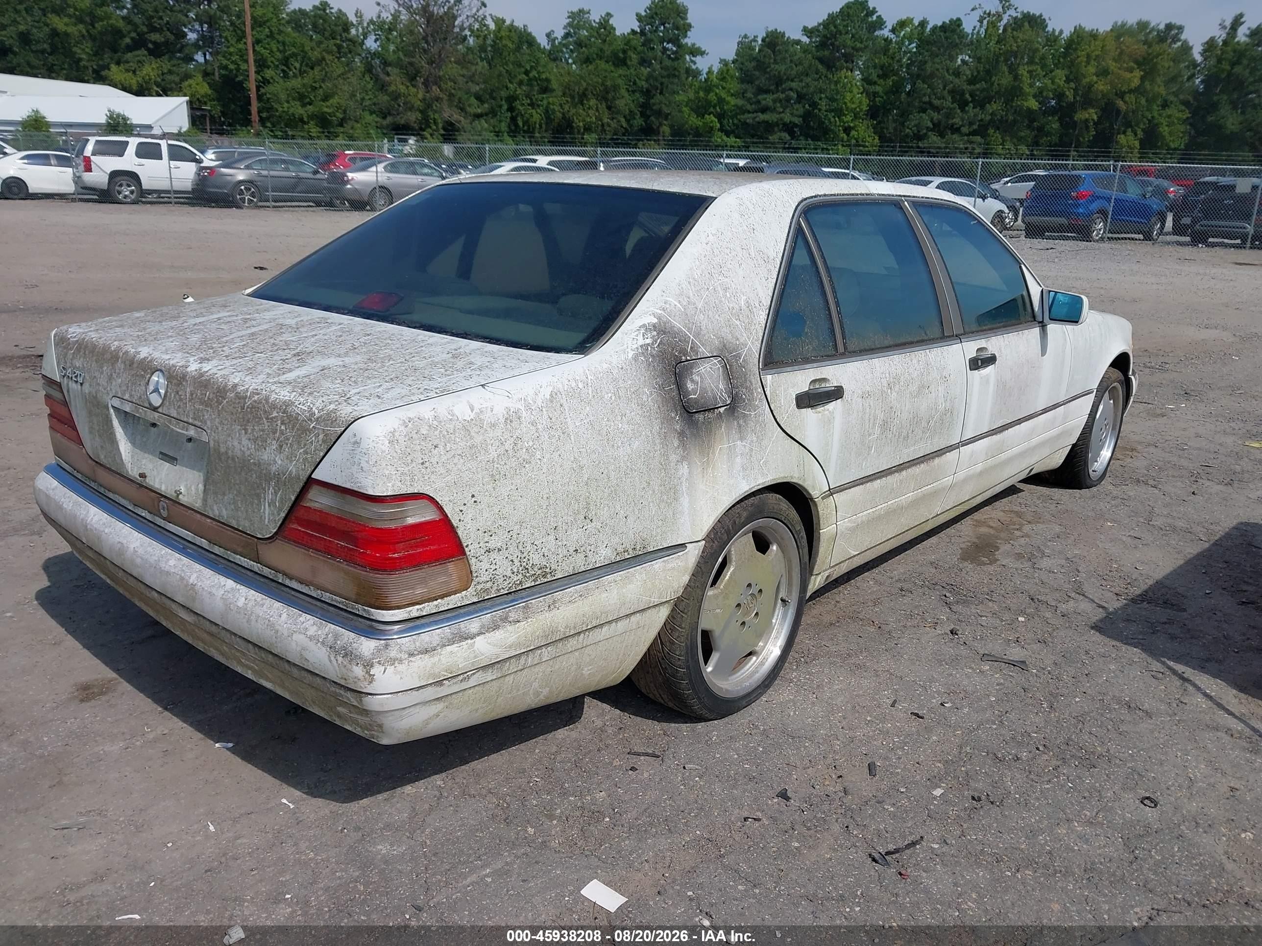 1997 Mercedes-benz S 420   White vin: WDBGA43G1VA341905