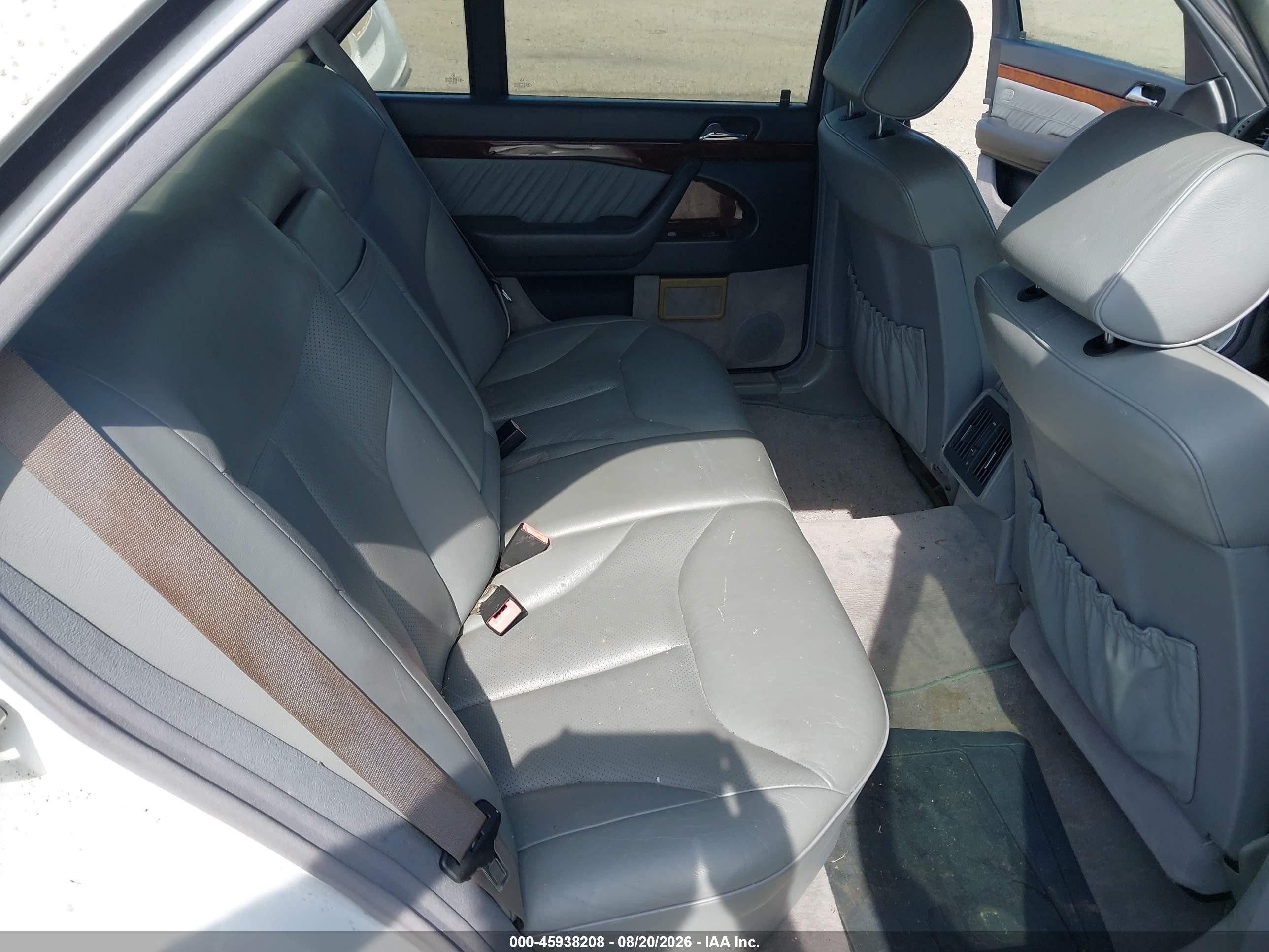 1997 Mercedes-benz S 420   White vin: WDBGA43G1VA341905