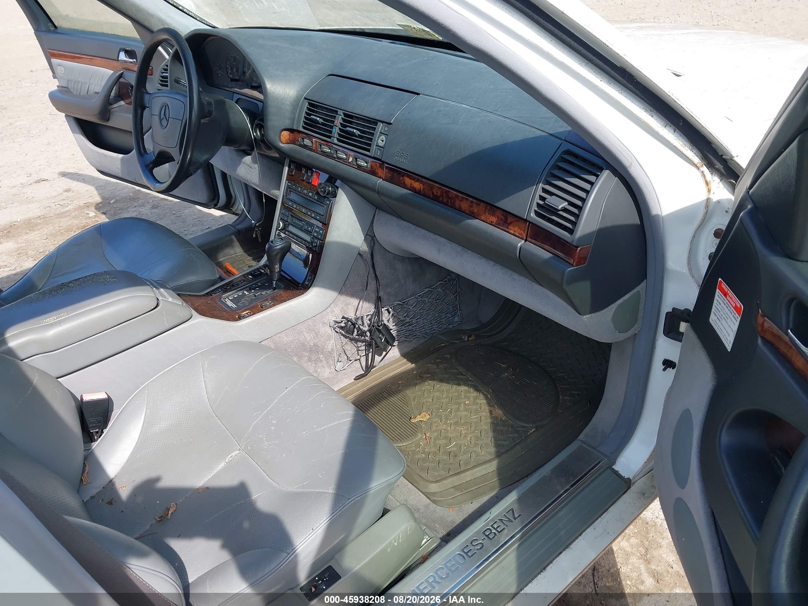 1997 Mercedes-benz S 420   White vin: WDBGA43G1VA341905