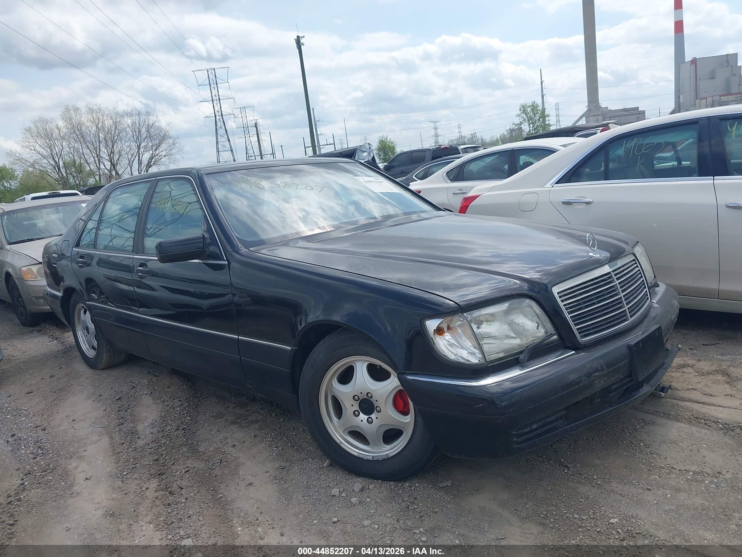 1997 Mercedes-benz S 420   Black vin: WDBGA43G5VA368153